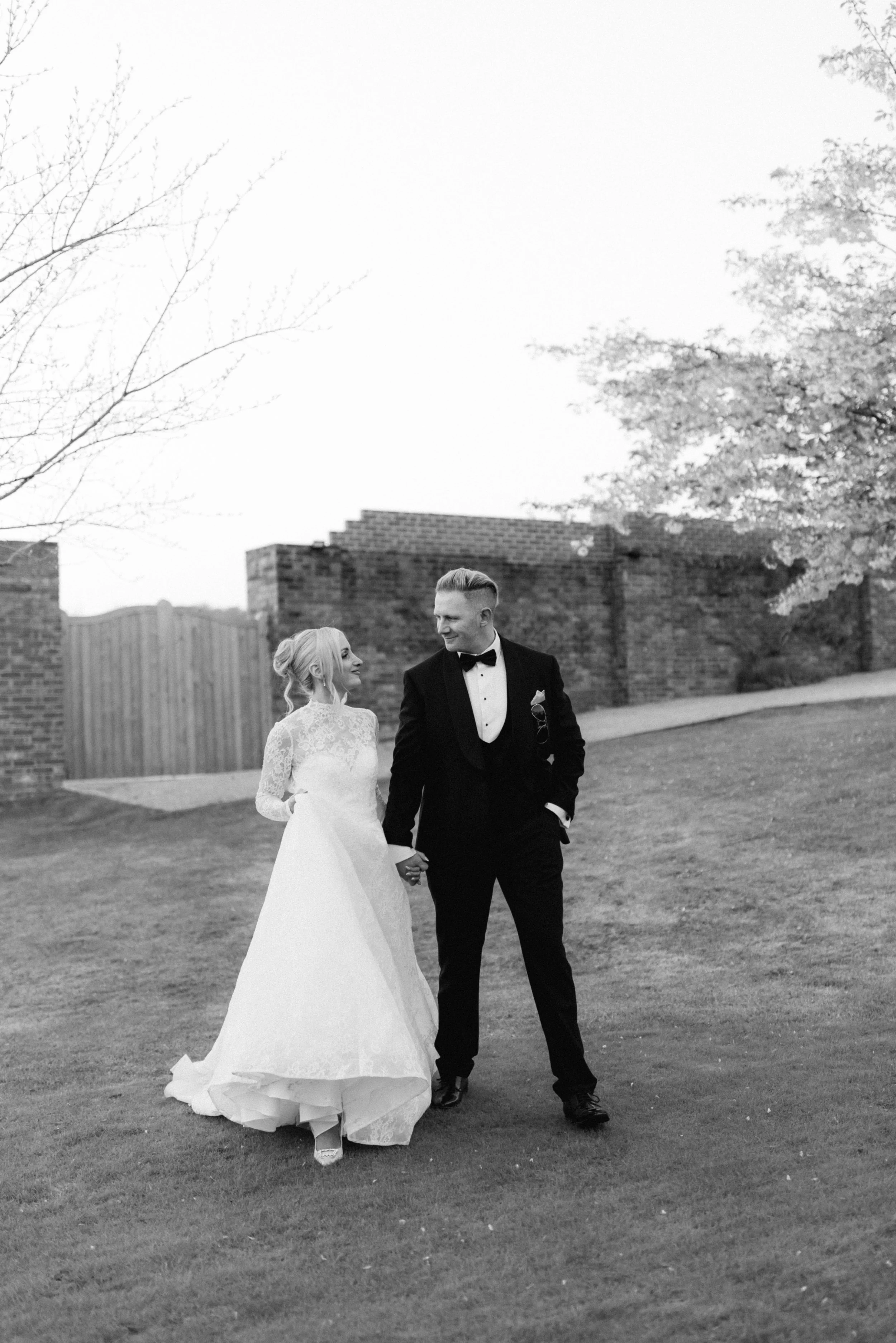 Hannah & Lloyd Previews-14.jpg