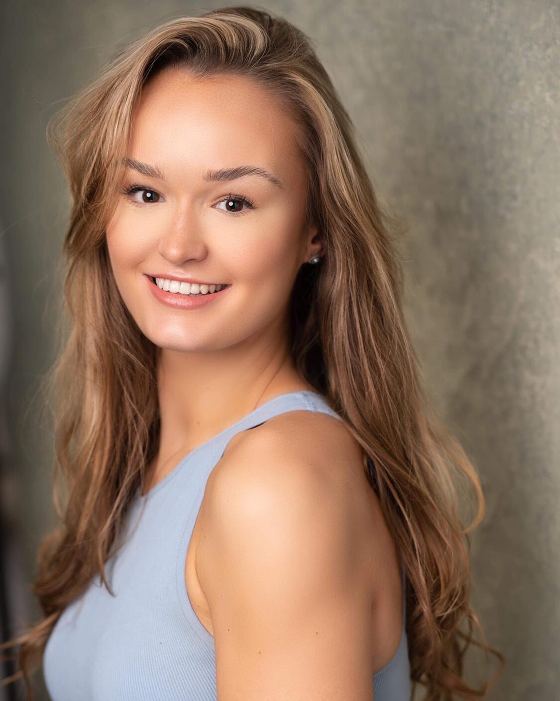 Congratulations Timmins Academy alumna @talia_anouska who has successfully auditioned for @pandocrusies and will set sail with the cast on the new Iona ship. Rehearsals commence at the end of March, a Wonderfull opportunity to see the world, earning 