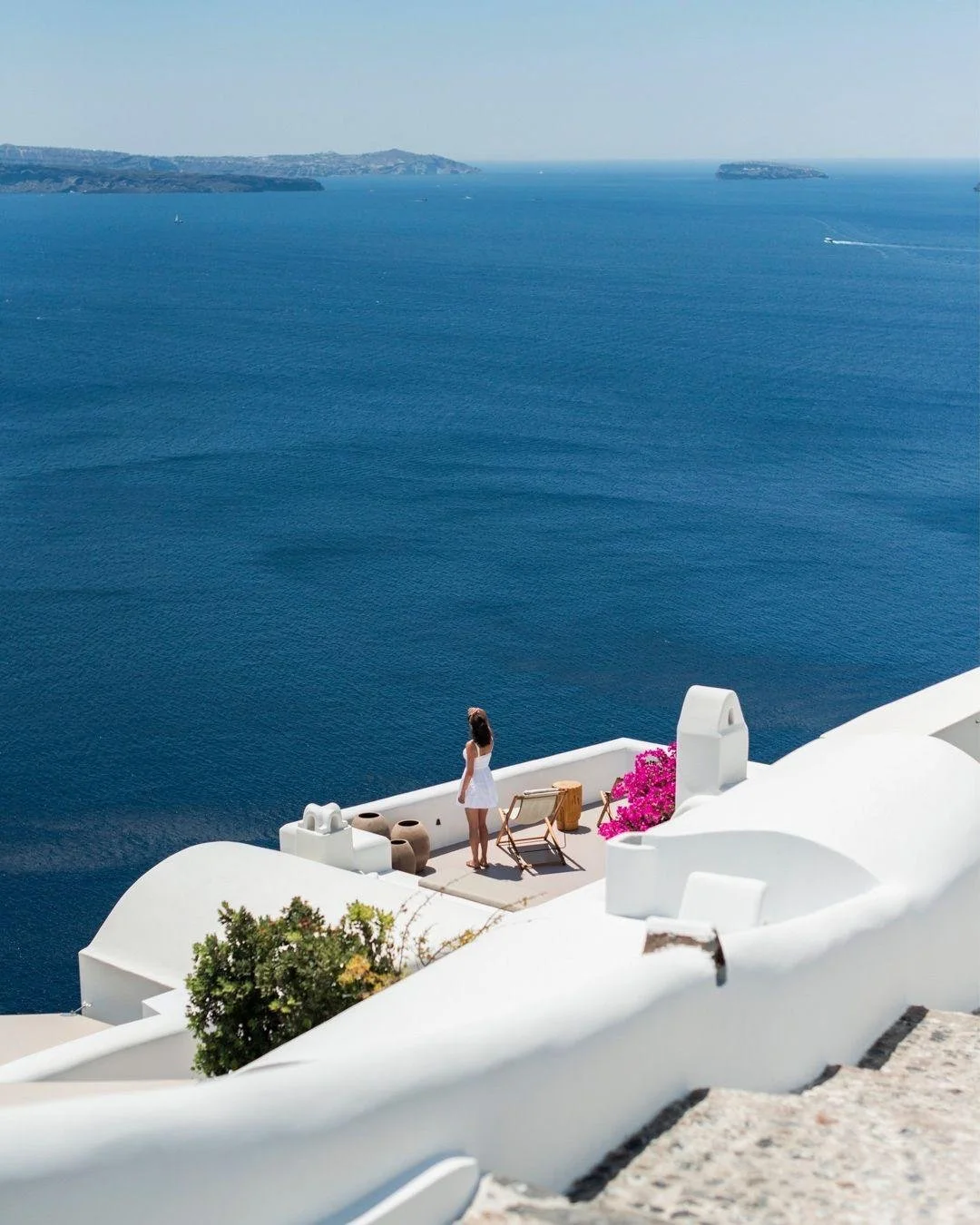 Over four decades, the Chaidemenos family transformed the 17th-century wine caves of Oia into one of Santorini&rsquo;s most dazzling boutique stays: The Canaves Ena.

Their signature style? Soft curves, natural stone, and white-washed elegance. Each 