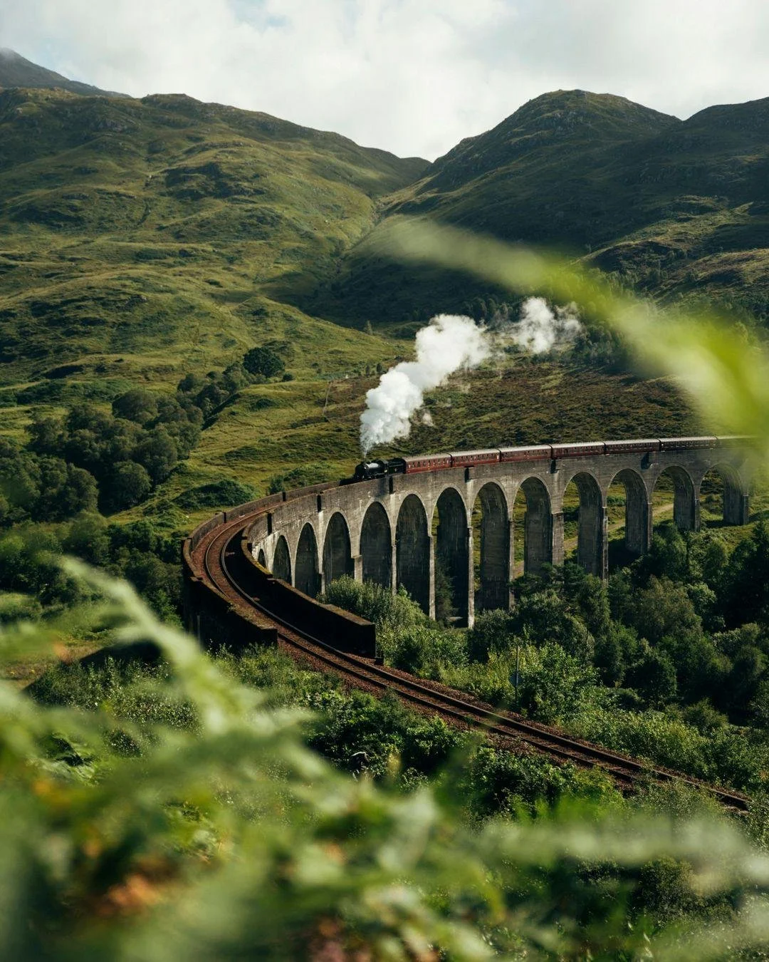 Luxury travel is changing in 2026. Here&rsquo;s what&rsquo;s shaping the year ahead.

It&rsquo;s slowing down. Travelers are choosing longer stays in fewer places, creating space for deeper connections and more presence. The focus has shifted from ch