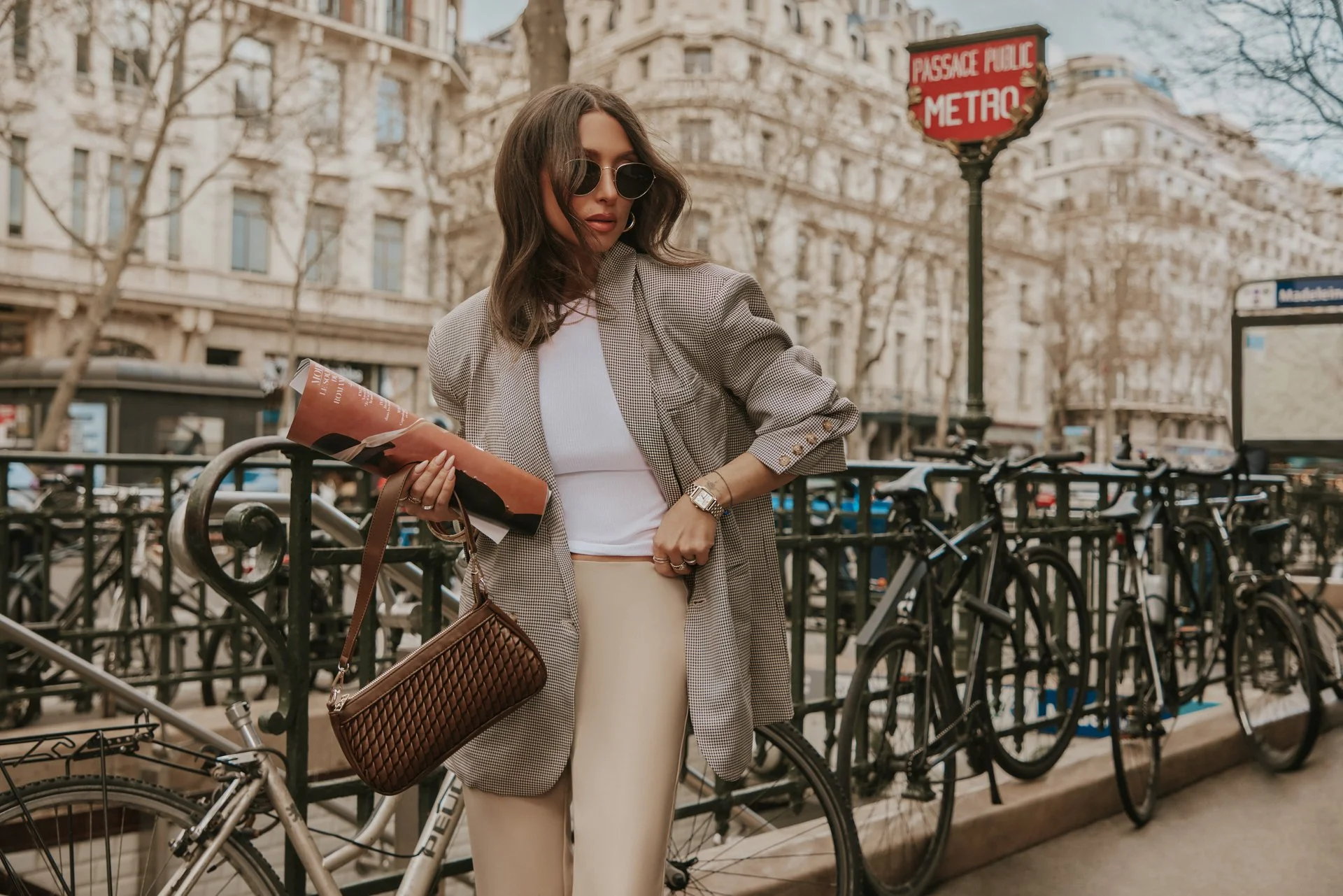 sassyparis3979 1-2.jpg