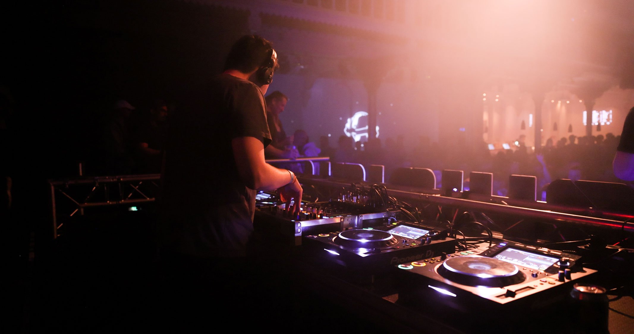 Liquicity Maentra Media Paradiso 2022 4.jpg