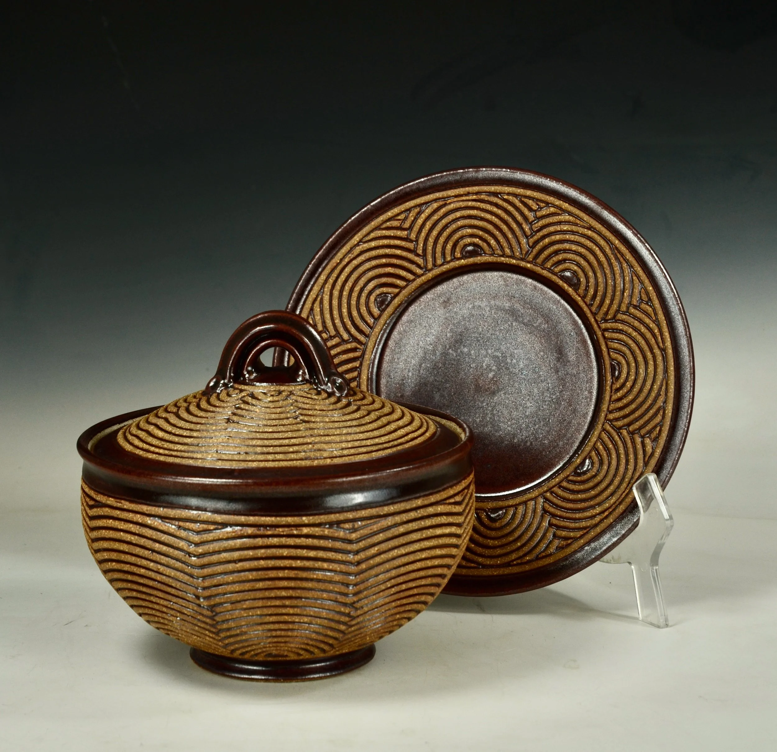 4. Serving Set #13 (detail).