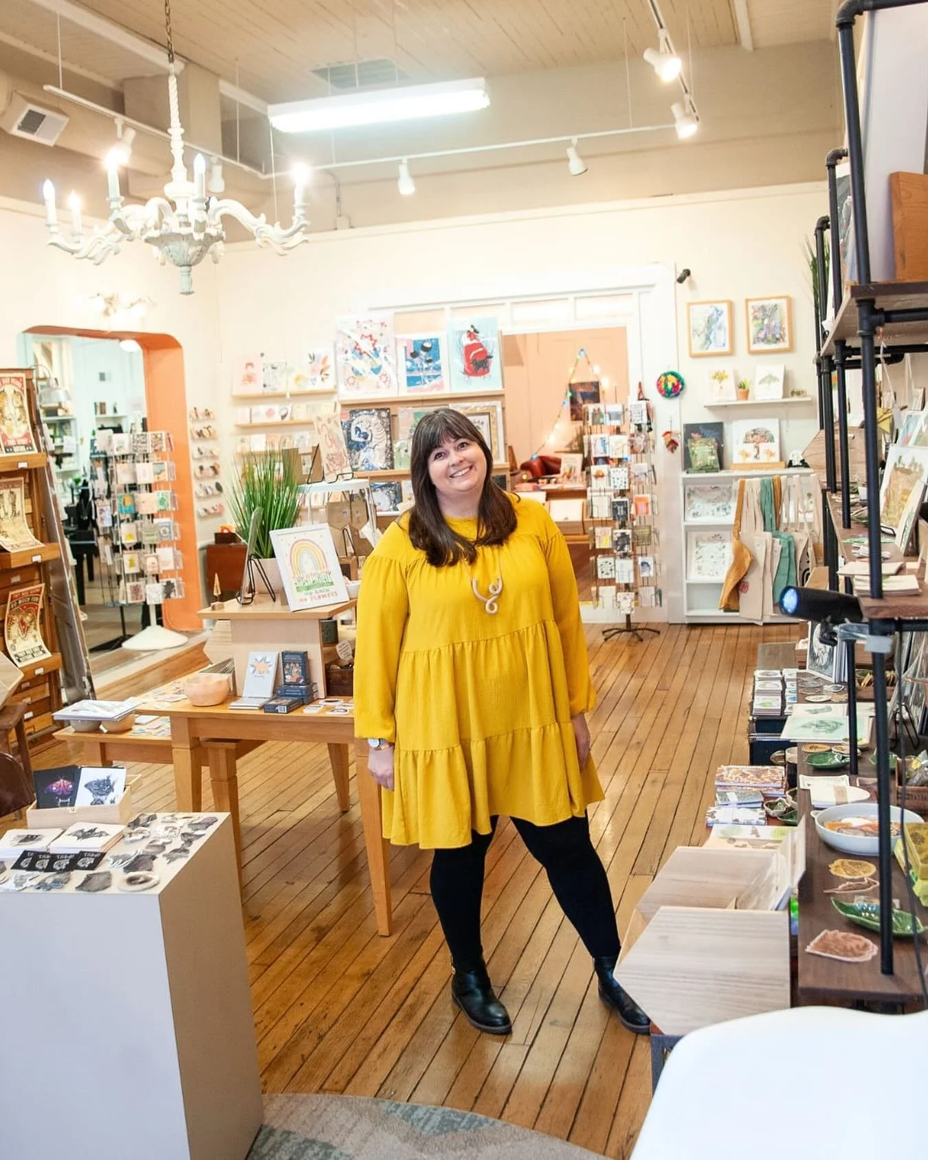 Happy National Women-Owned Business Day! 🙌 Not only is Clutch Collective a women-owned and operated business, but we also feature over 60 women artists, makers, and small business owners, we contract with primarily women-owned businesses, and we&rsq
