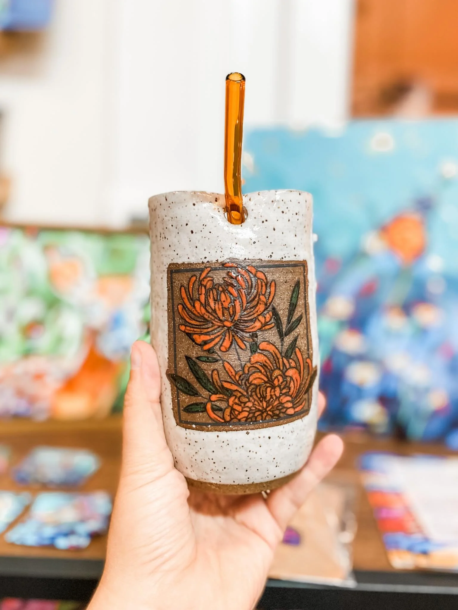 😍 Guess who dropped off the most gorgeous handmade mugs yesterday?! Eva of @thebeardandthebunpottery brought us 20 stunning new mugs, cold cups, and to-go cups as part of her spring/summer collection! 

Each one is handmade with love and would make 