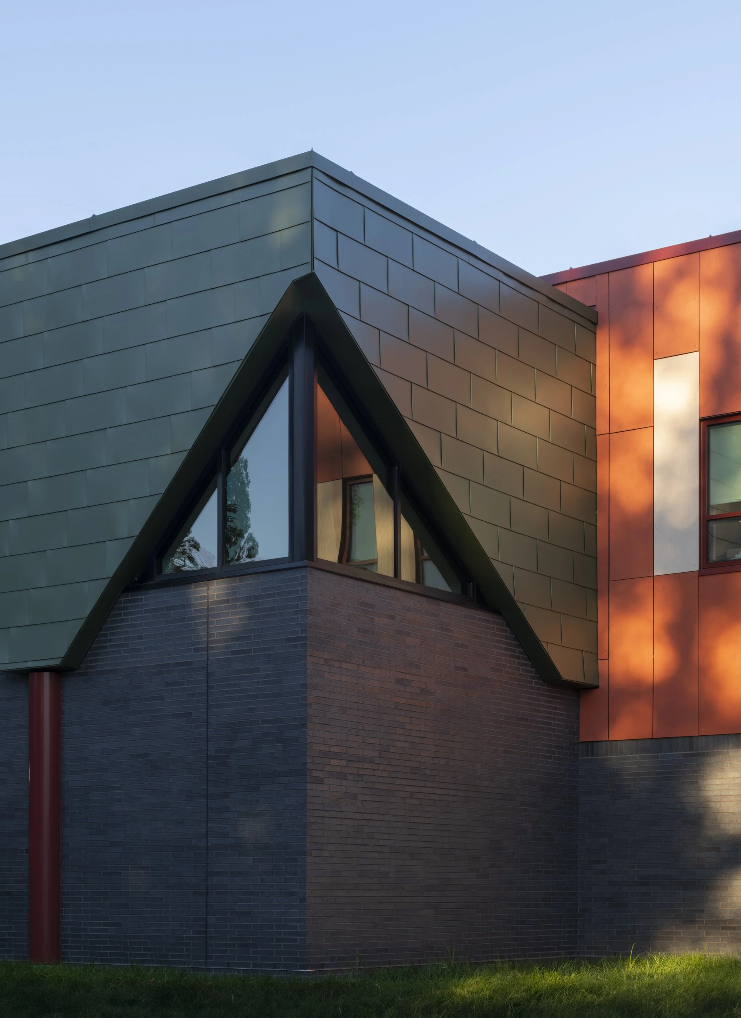 Burnt Mills Elementary School_24102336.jpg