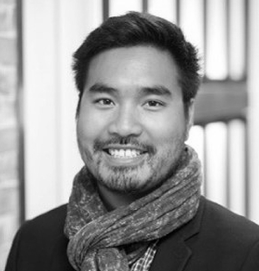 Portrait de Théo Bouchardeau, responsable de l’annuaire