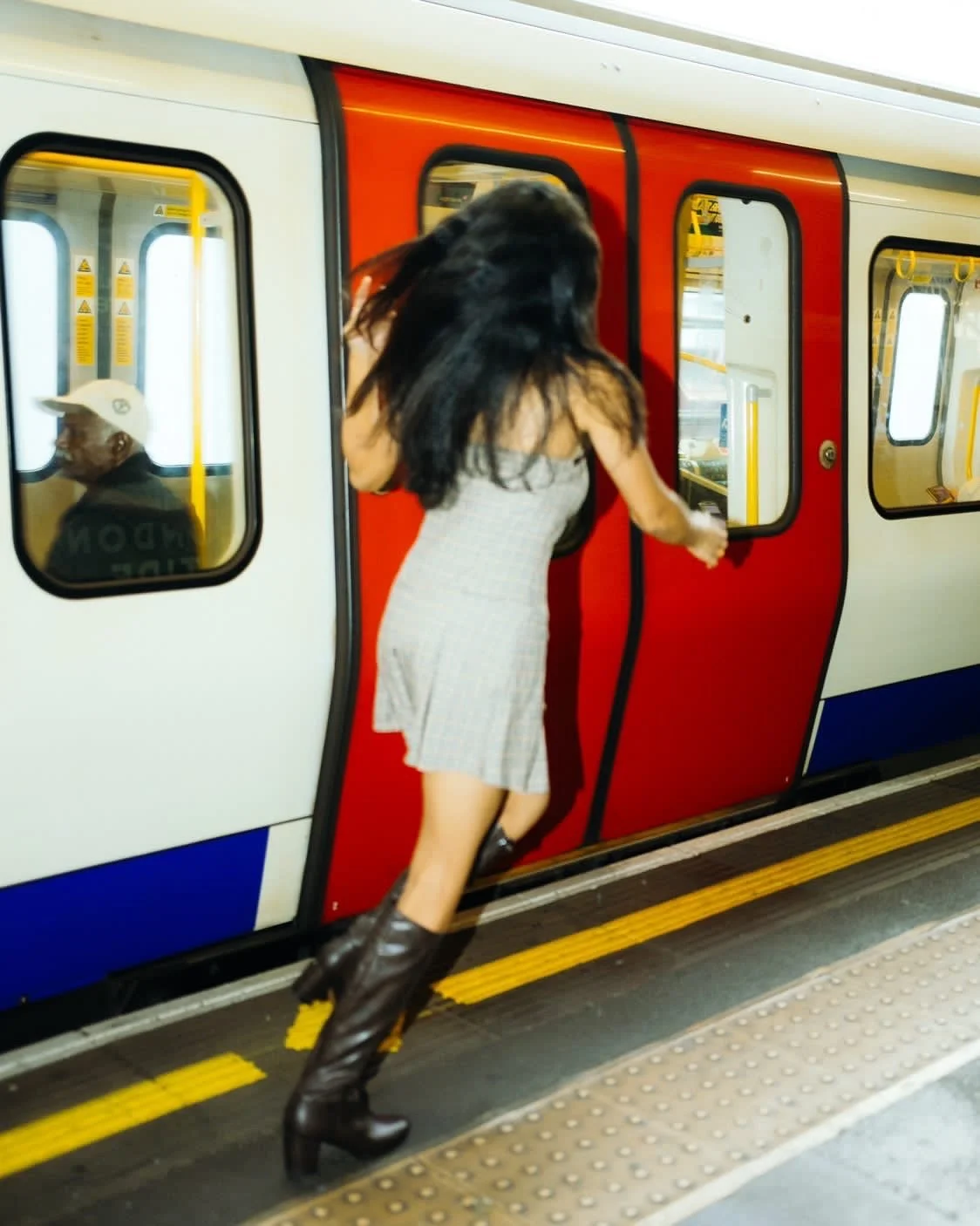 EASHA | "xoxo" | MIXER