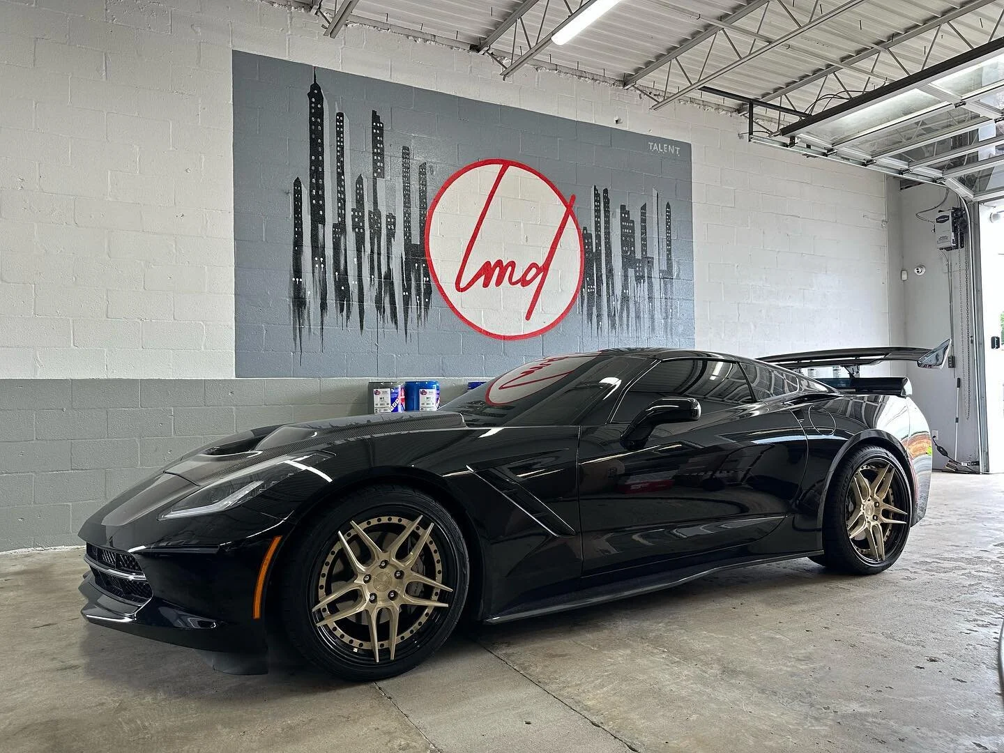2016 Chevrolet Corvette - This C7 is in for our KENZO Coating &amp; Correction package - Wheels Off with a Full Interior Detail! #lmdmafia #latemodeldomestics #corvette #iglcoatings