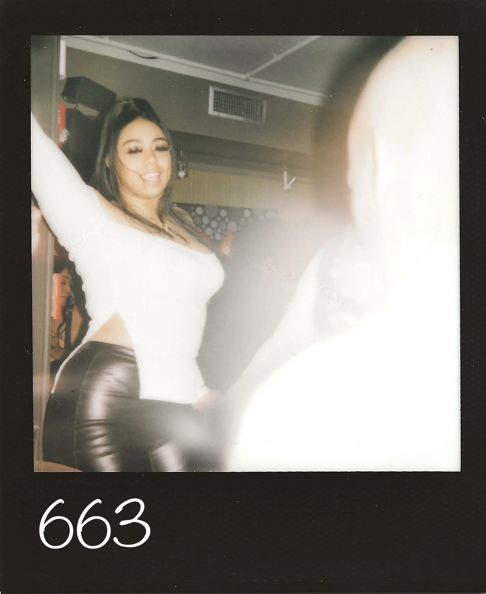 663.jpg