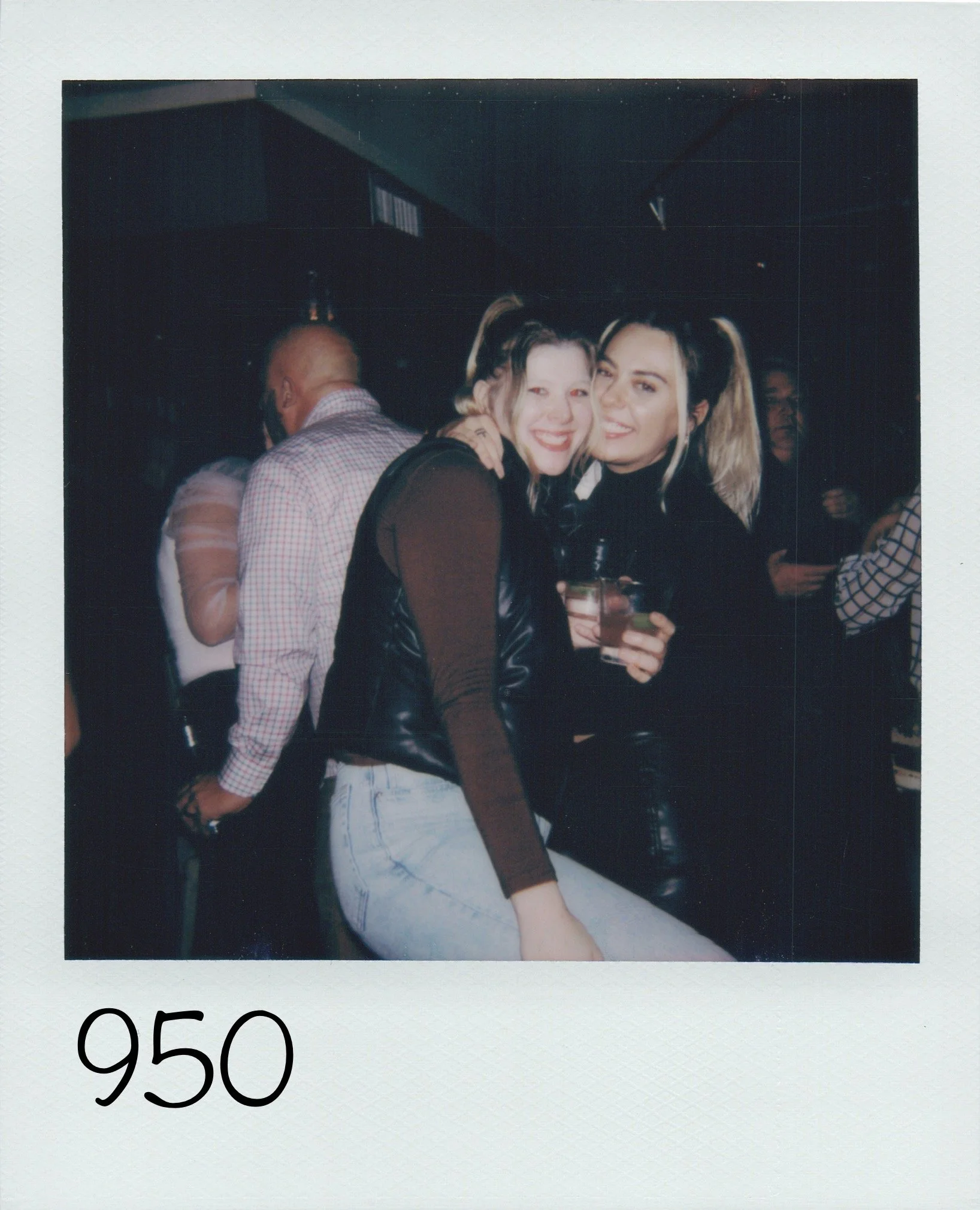 950_0.jpg