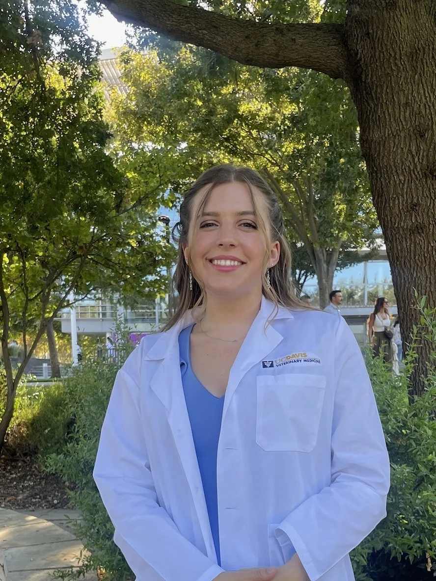 Student Spotlight:    Hands-On Learning at the Martinez Clinic