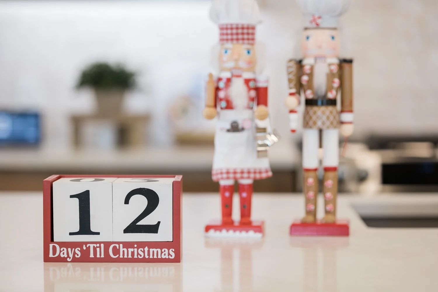 Winter holiday marketing content for brands