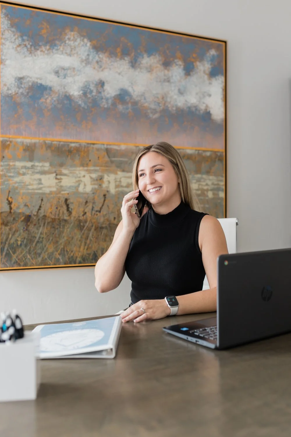 Modern brand photography outfit inspiration for small business owners