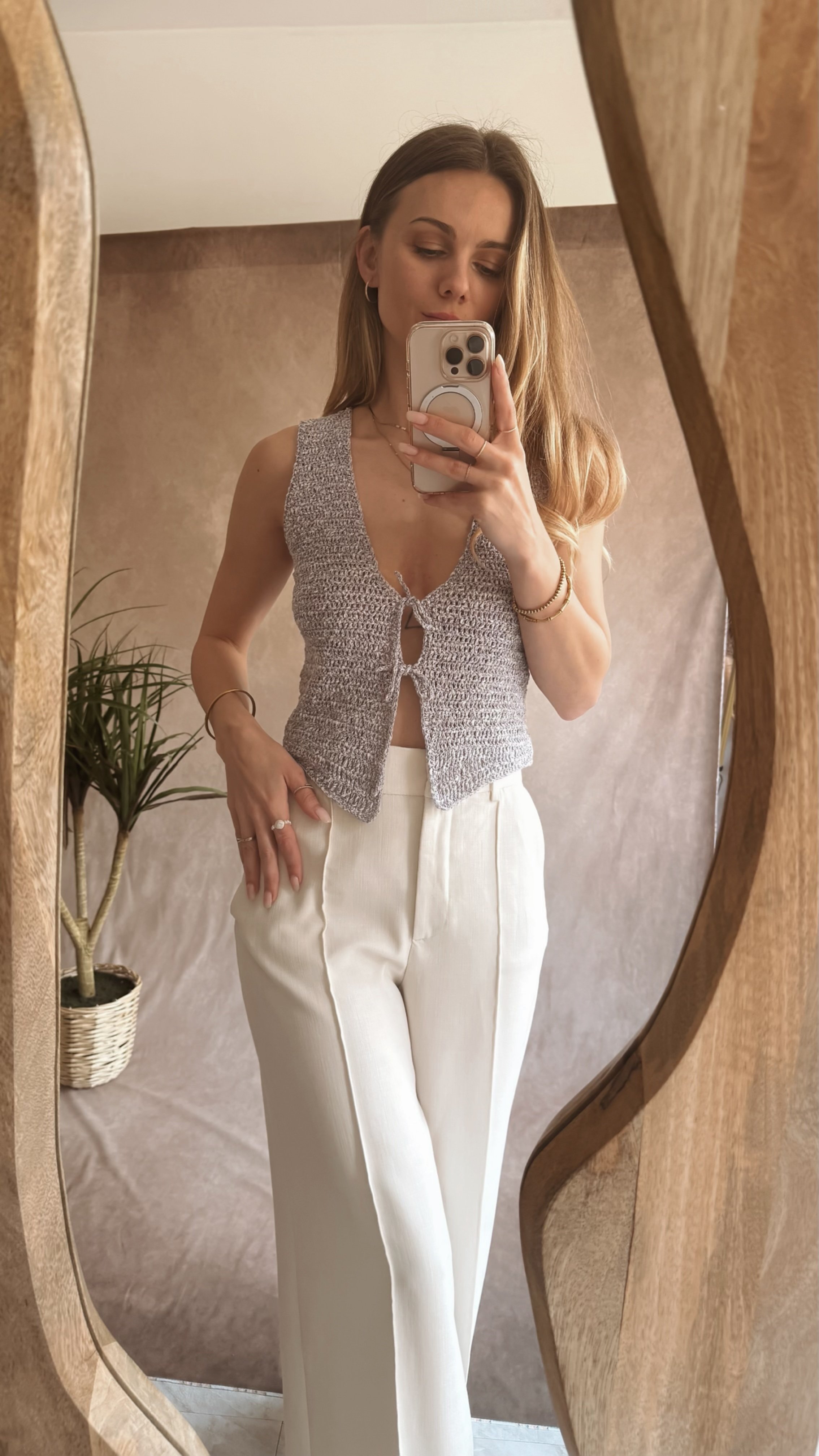 Luna Vest