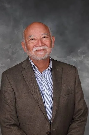 Dr. Ronald Marmolejo
