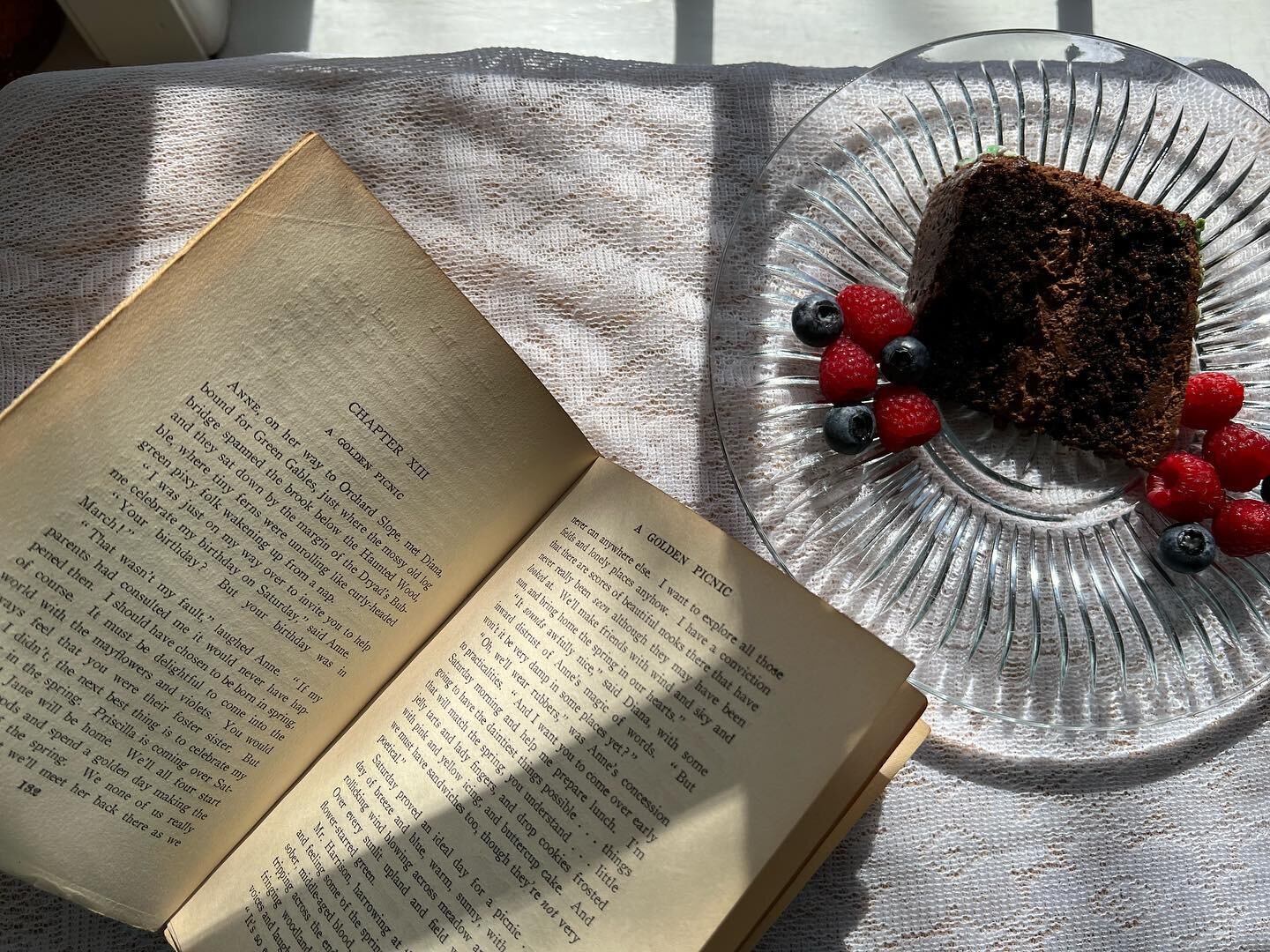 Planning my Anne of Avonlea Golden Picnic!📚🧺
.
&ldquo;Oh, Marilla, looking forward to things is half the pleasure of them,&rdquo; exclaimed Anne. &ldquo;You mayn&rsquo;t get the things themselves; but nothing can prevent you from having the fun of 