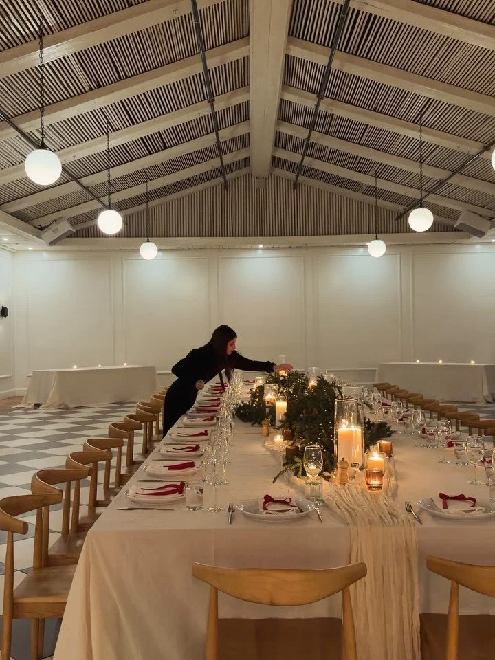 Holiday dinner prep and vibes for our friends @northriverarchitecture in no particular order. 
✨🤍✨🤍✨🤍