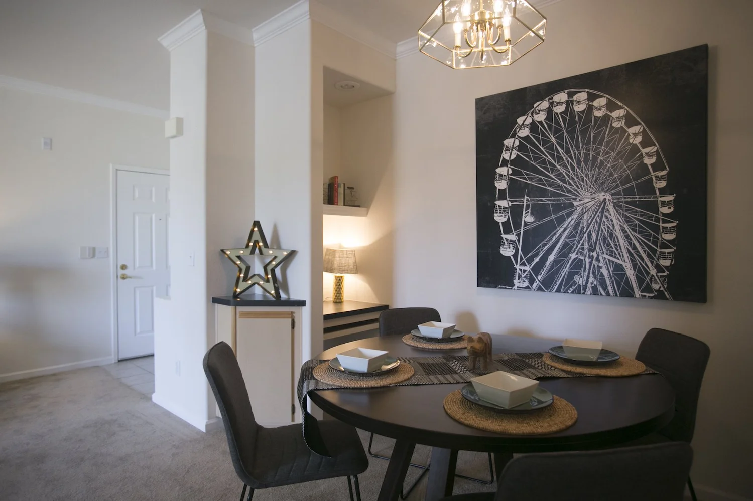 AVENTINE Apartment Homes AVENTINE Apartment Homes