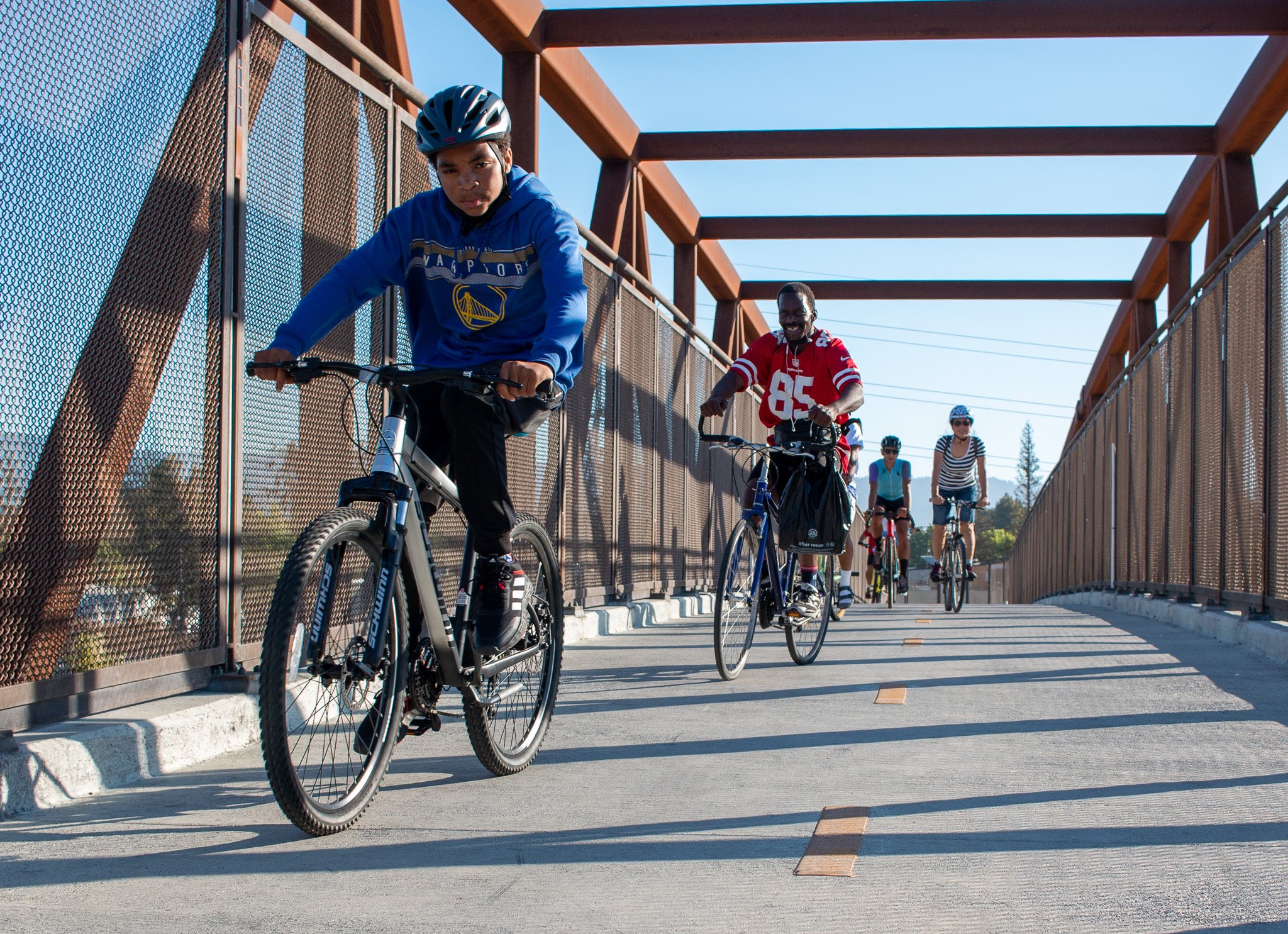 BFS — Pestszentlorinc bicycle-pedestrian bridge