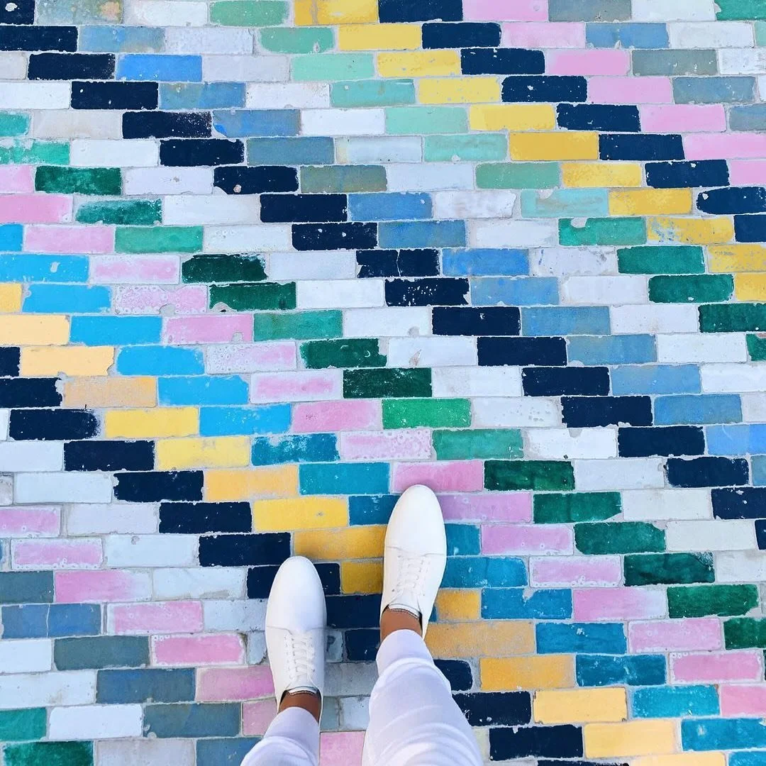 Plot Girl Walk