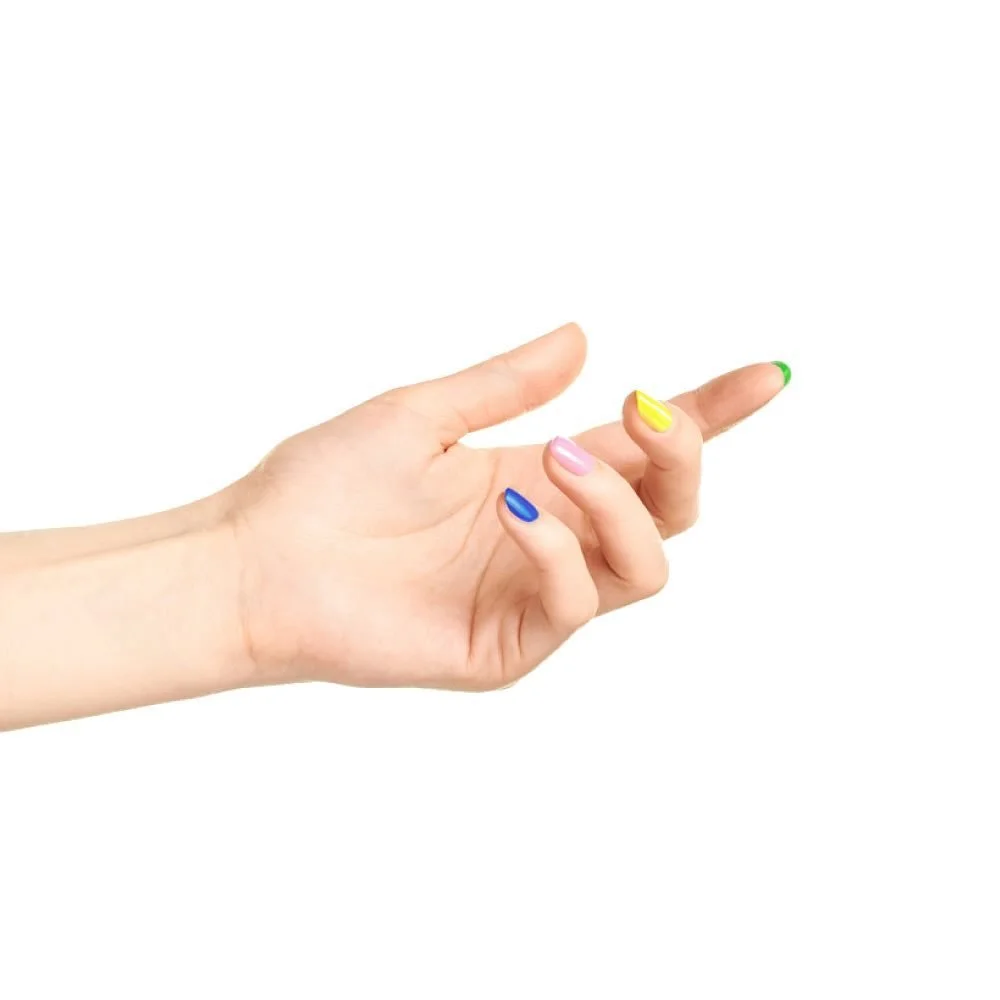 Plot twist.
&bull;
&bull;
&bull;
#fingernailpolish #naillove #paintednails #nailpolishlover #colorfulnails #ceramicpot #ceramicpottery