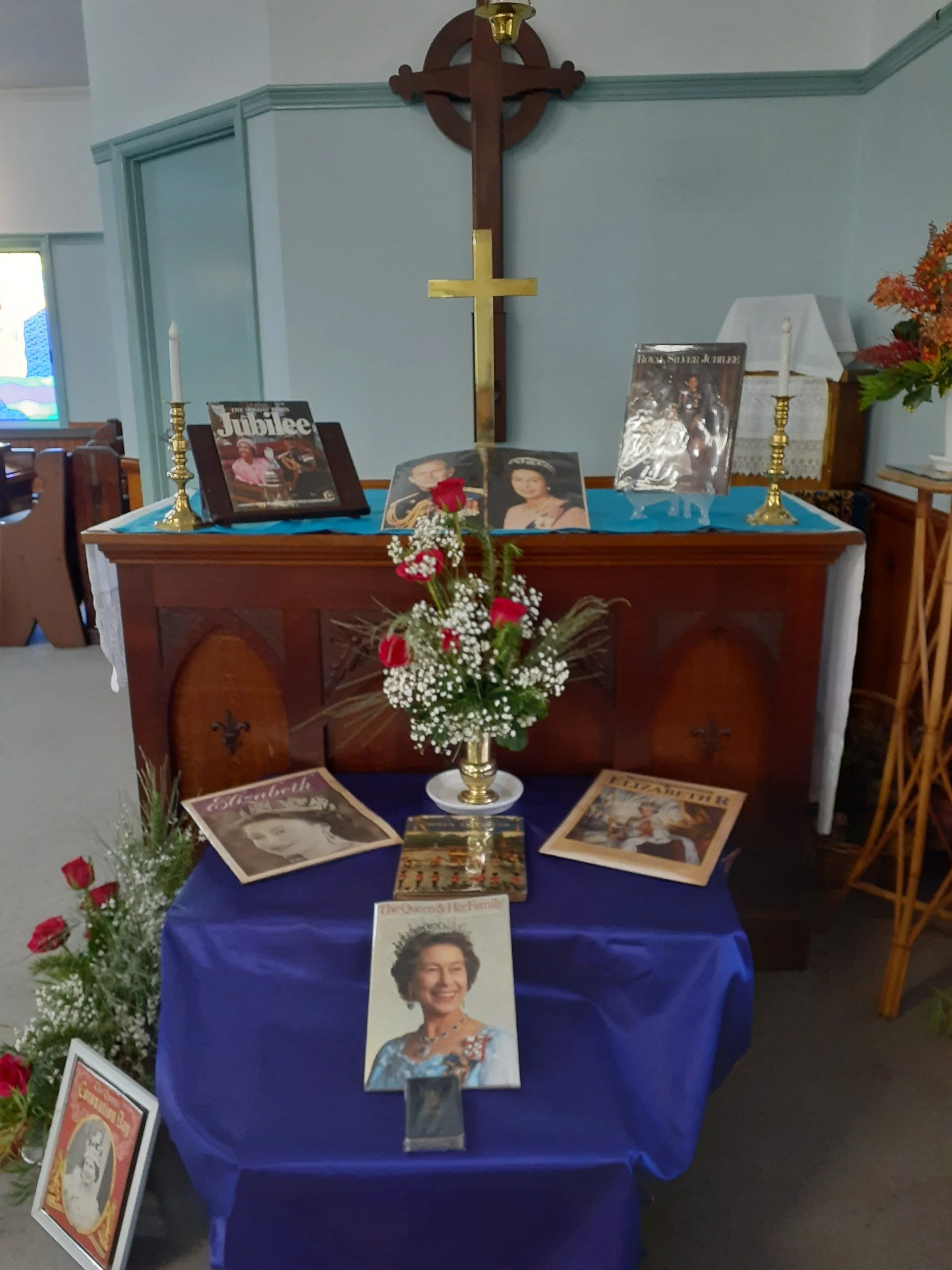  Tribute to Queen Elizabeth II 