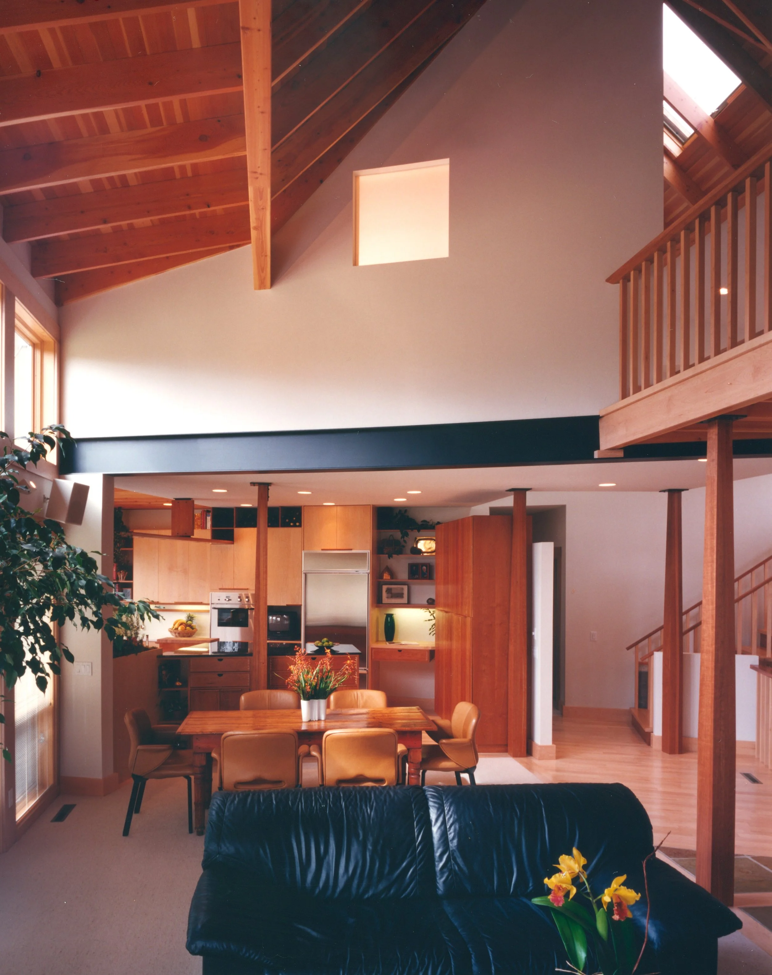 !03 Living room.jpg