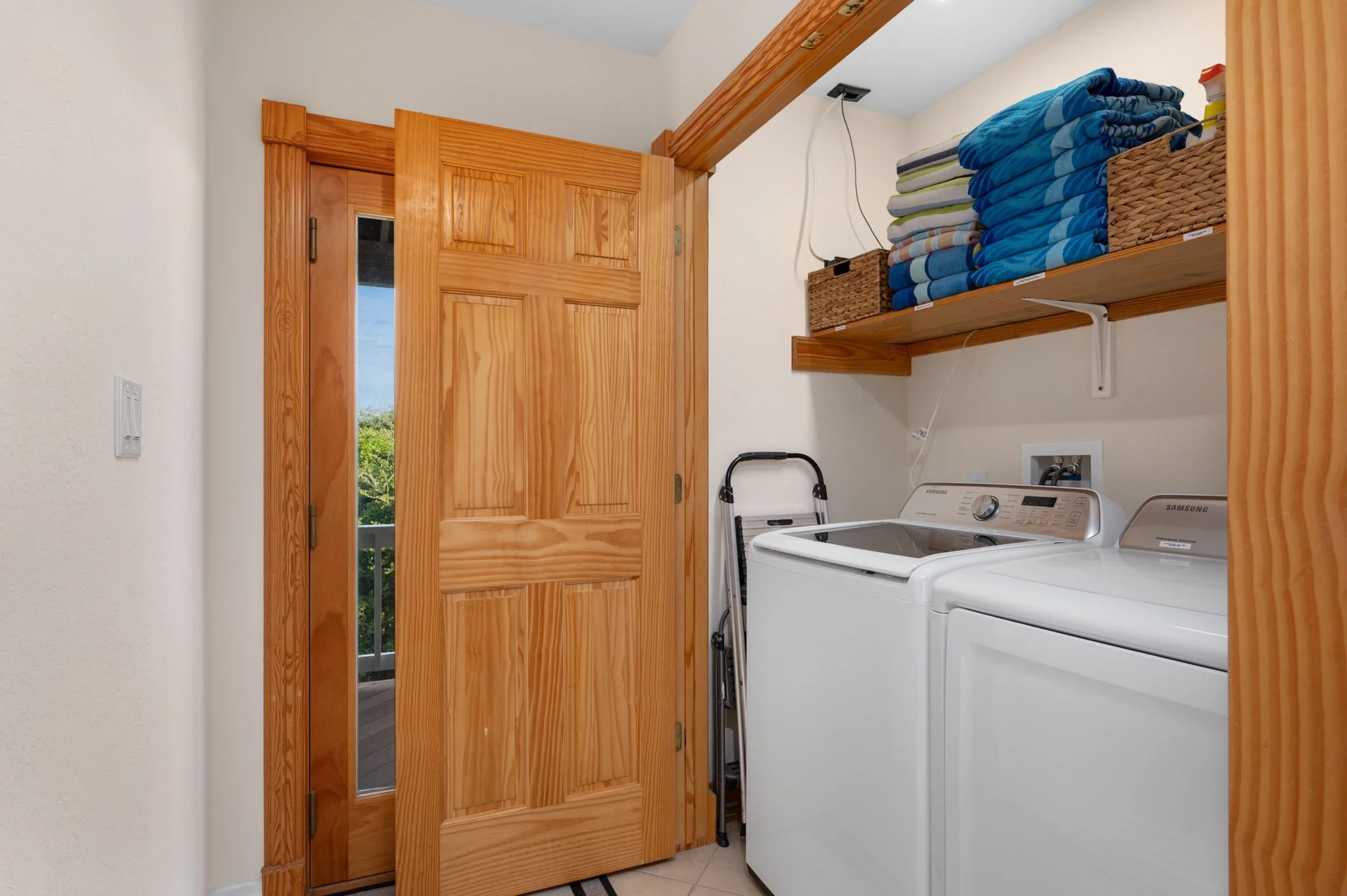 71-web-or-mls-611-Sea-Oats-ML-Laundry.jpg