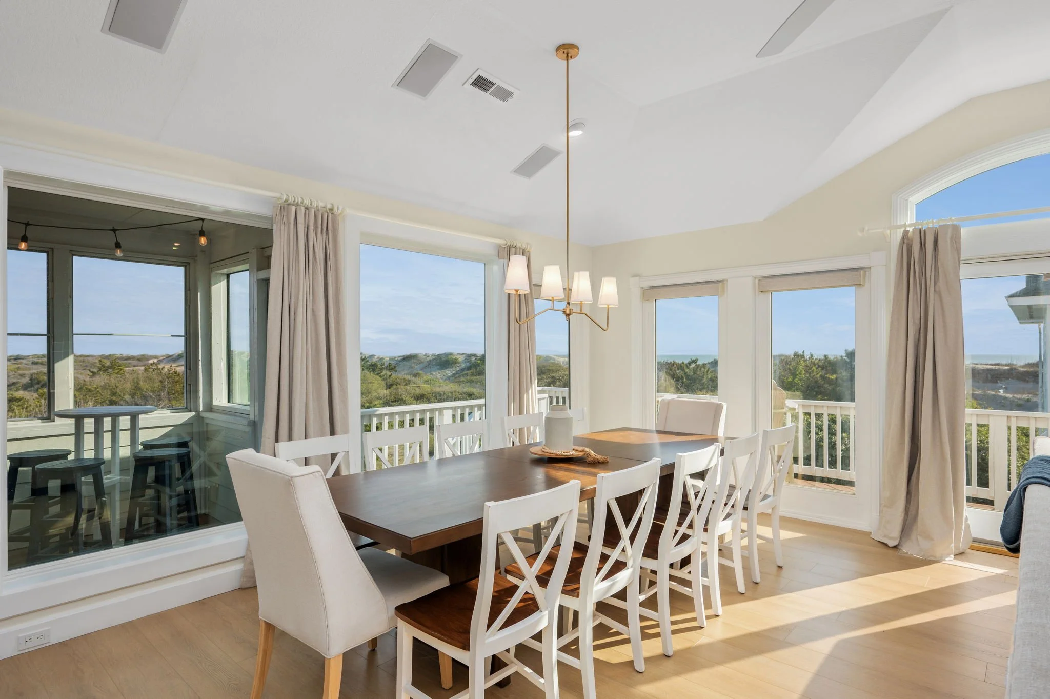 40-web-or-mls-611-Sea-Oats-TL-Dining-V3.jpg