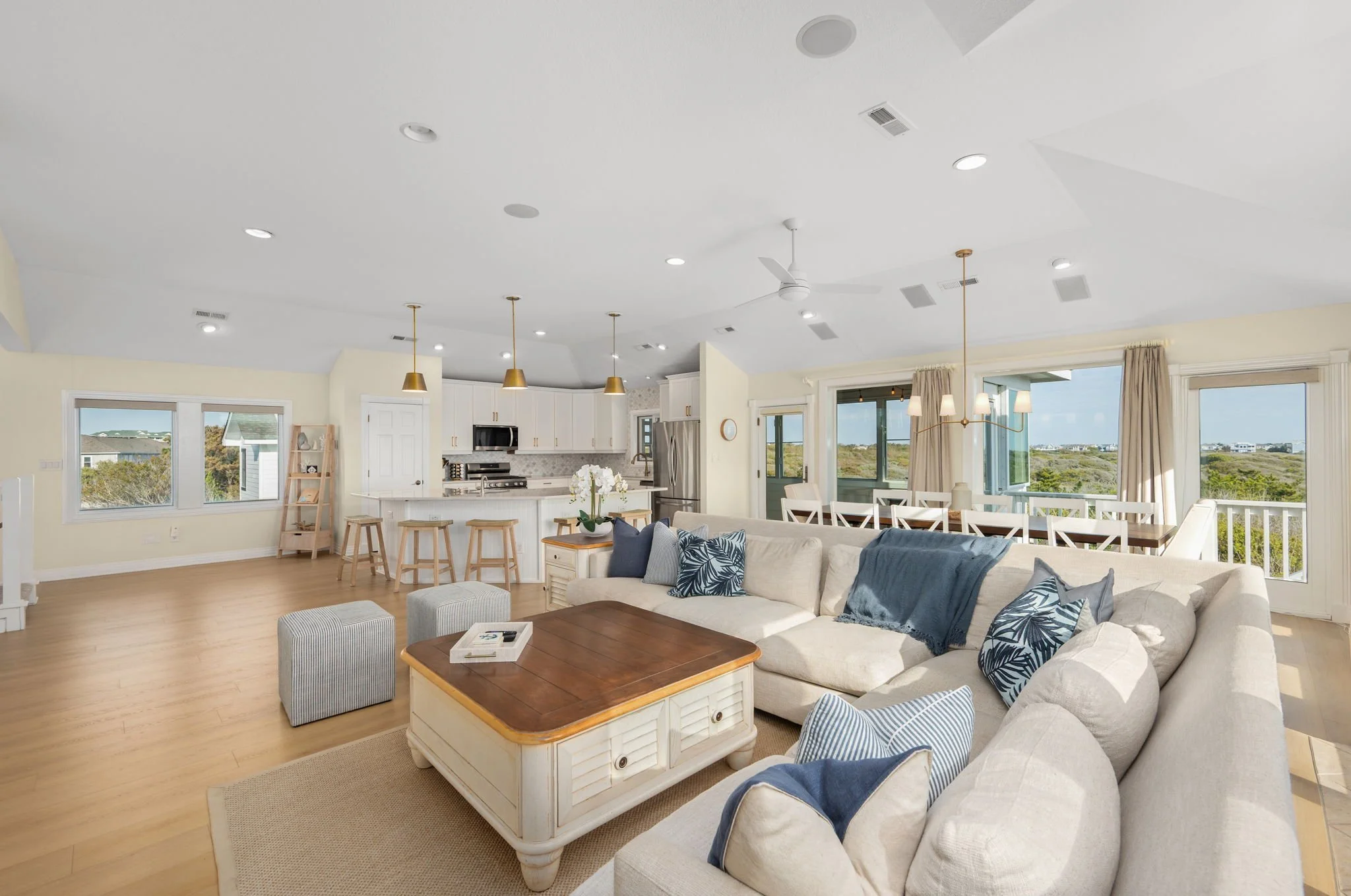 33-web-or-mls-611-Sea-Oats-TL-Living-V6.jpg