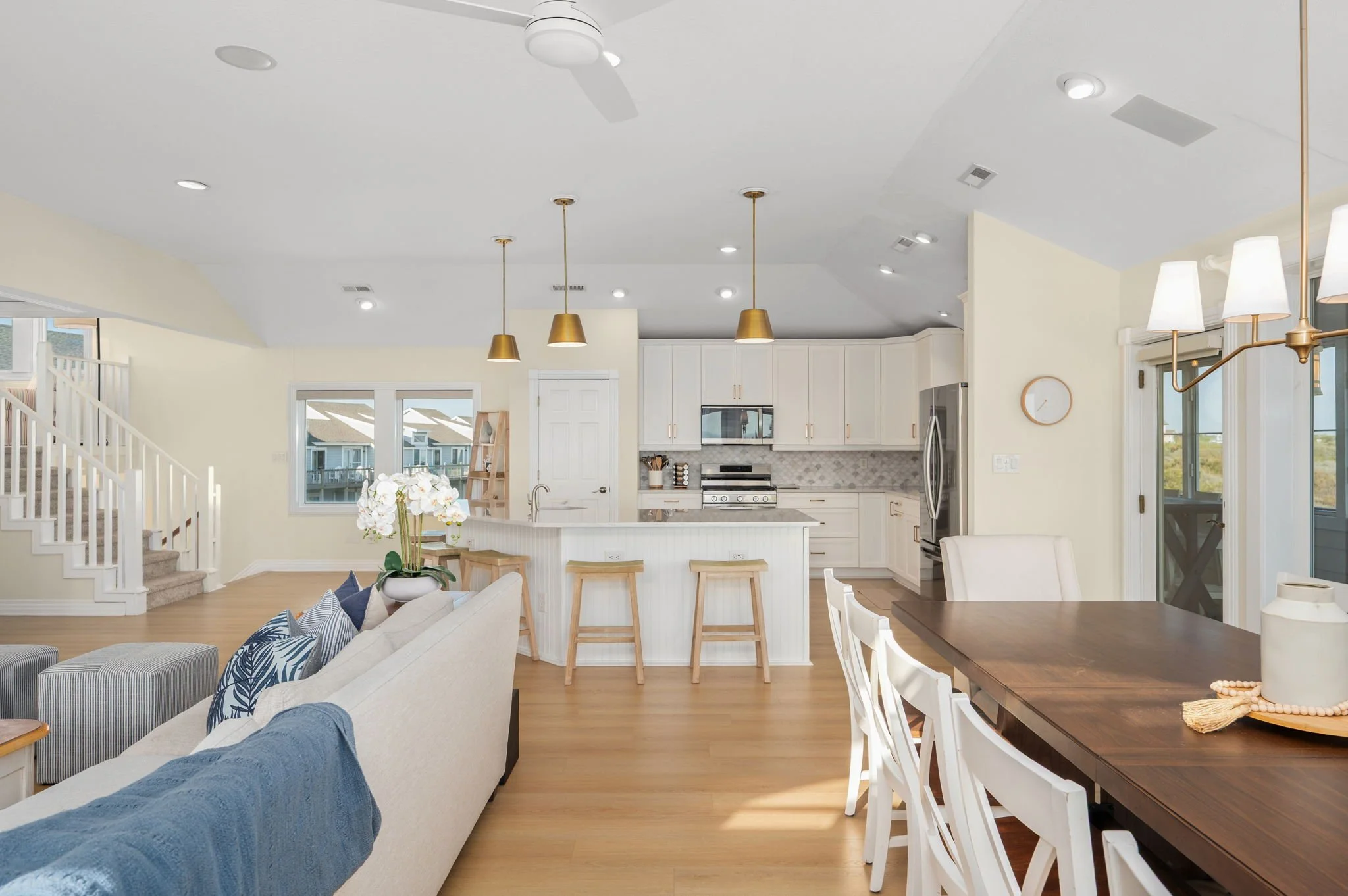 46-web-or-mls-611-Sea-Oats-TL-Dining-V2.jpg