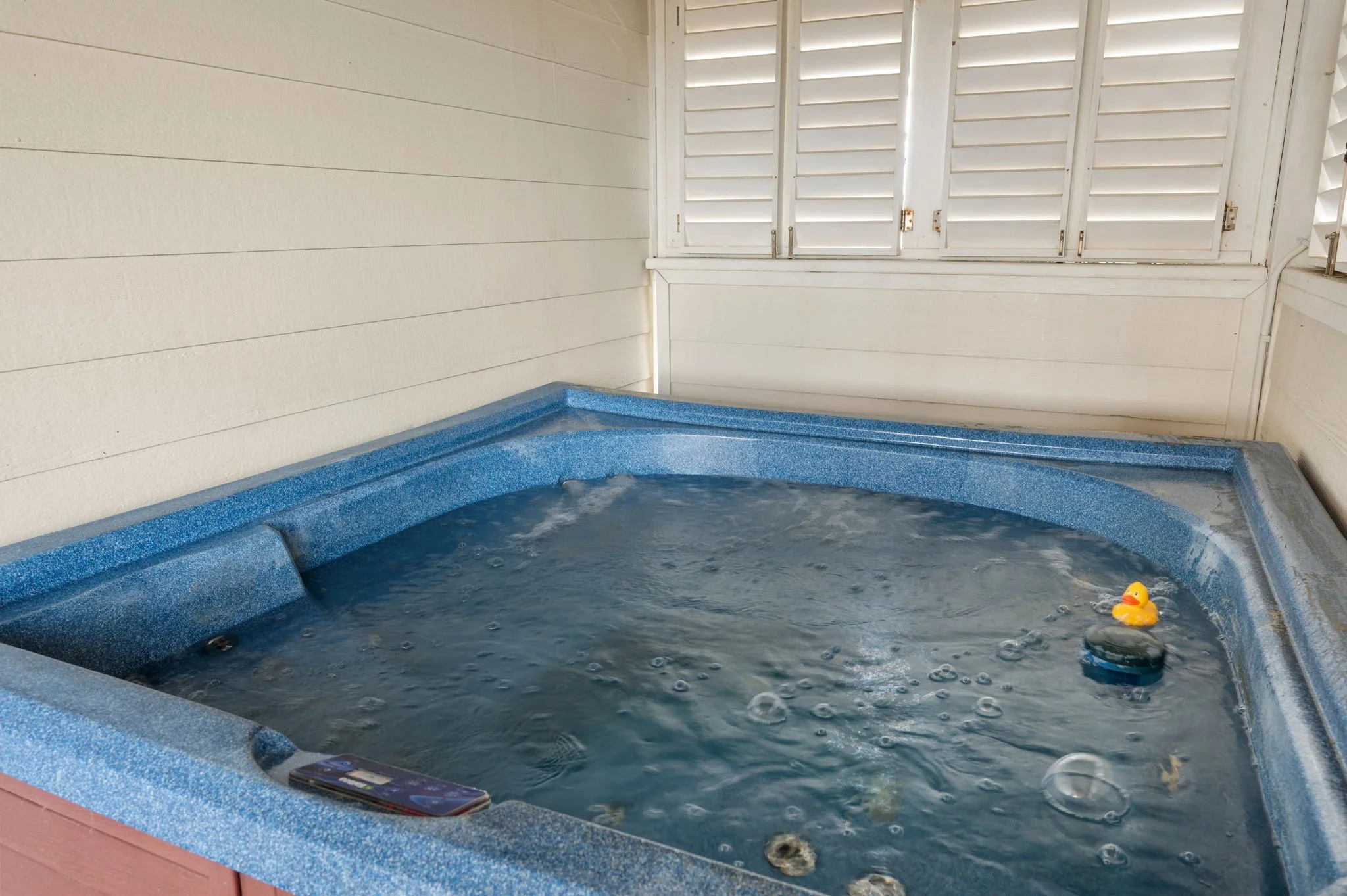 70-web-or-mls-611-Sea-Oats-ML-Hot-Tub-V3.jpg