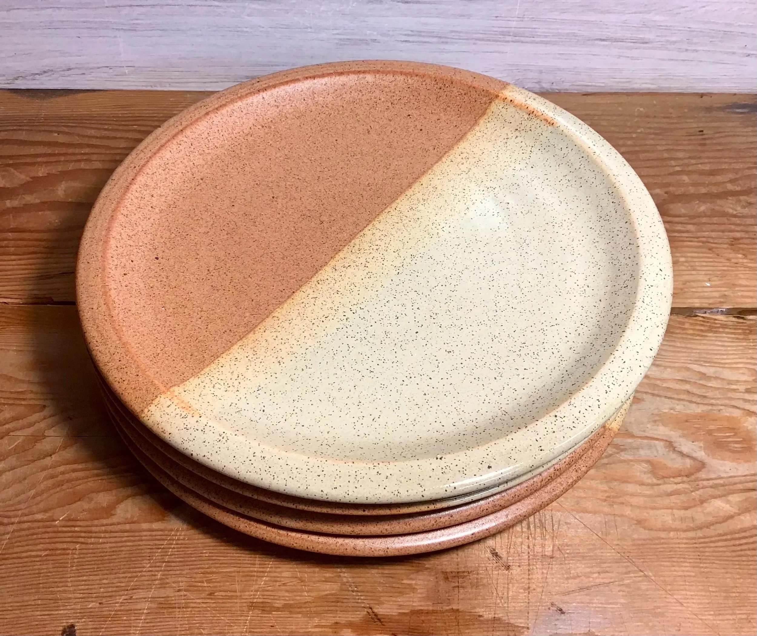 dinner plates nutmeg sahara.webp
