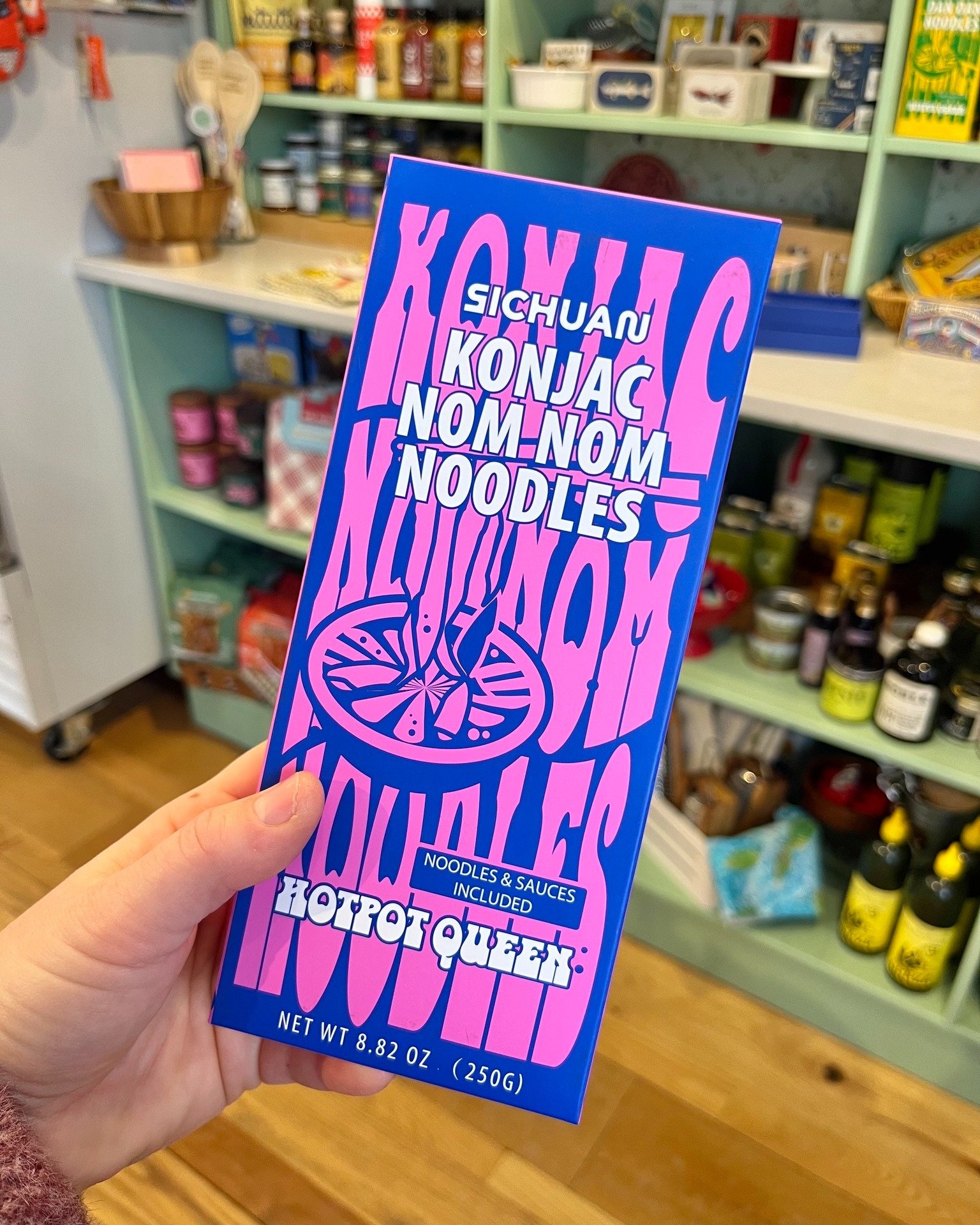 Pantry finds we&rsquo;re loving: @queenofhotpot 🔥🍜 Single-serve spicy noodles, bold broths, and crunchy garlic chili crisp to warm things up at home. Perfect to stock in your pantry for a cozy night in. The MARKET is open until 6pm on Fridays! #gin