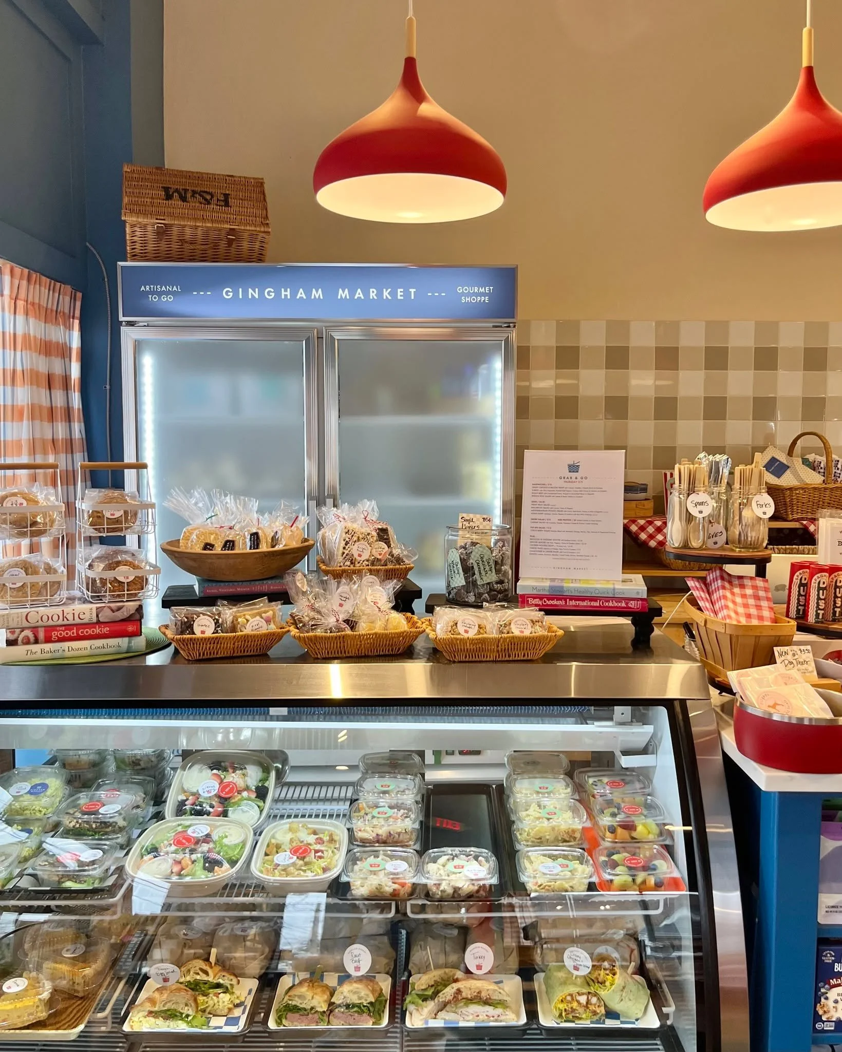 Rain, rain, go away! Come and get some sandwiches today! 🥪☔💙 Our Thursday 3/5 GRAB &amp; GO is here, GINGHAM is open 10am to 6pm, we hope to see you in the MARKET! #ginghammarket