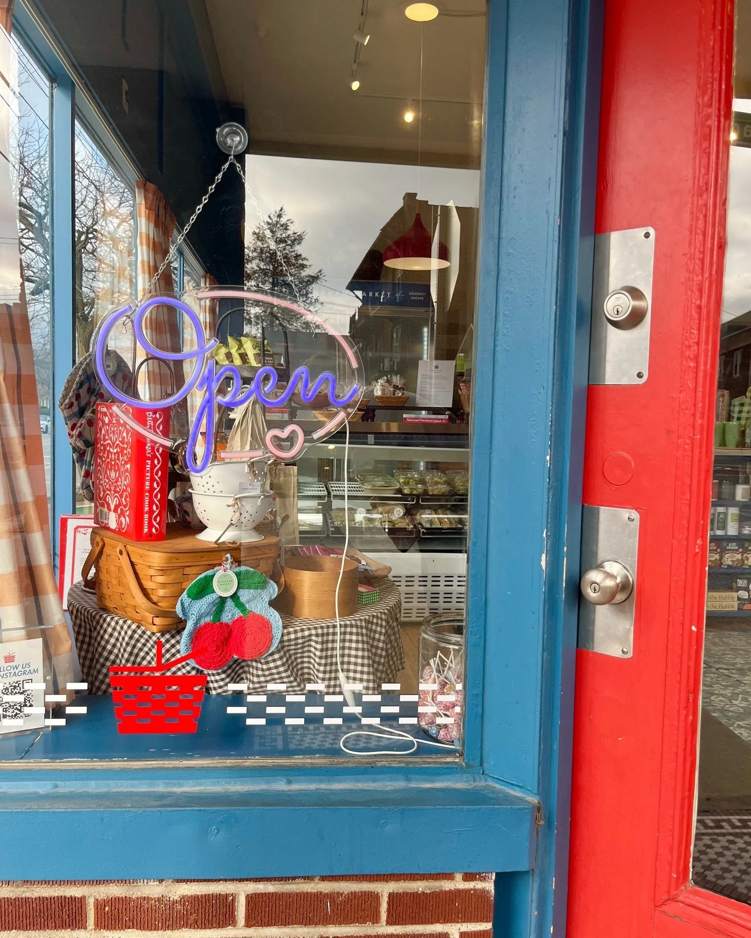 Breakfast Bodega Sandwiches are on this morning! ☕💙 Pop in for your favorites from today's Saturday 3/14 GRAB &amp; GO. Liz and Andrea are here! Breakfast is 9 to noon, and the MARKET is open until 4pm. #ginghammarket