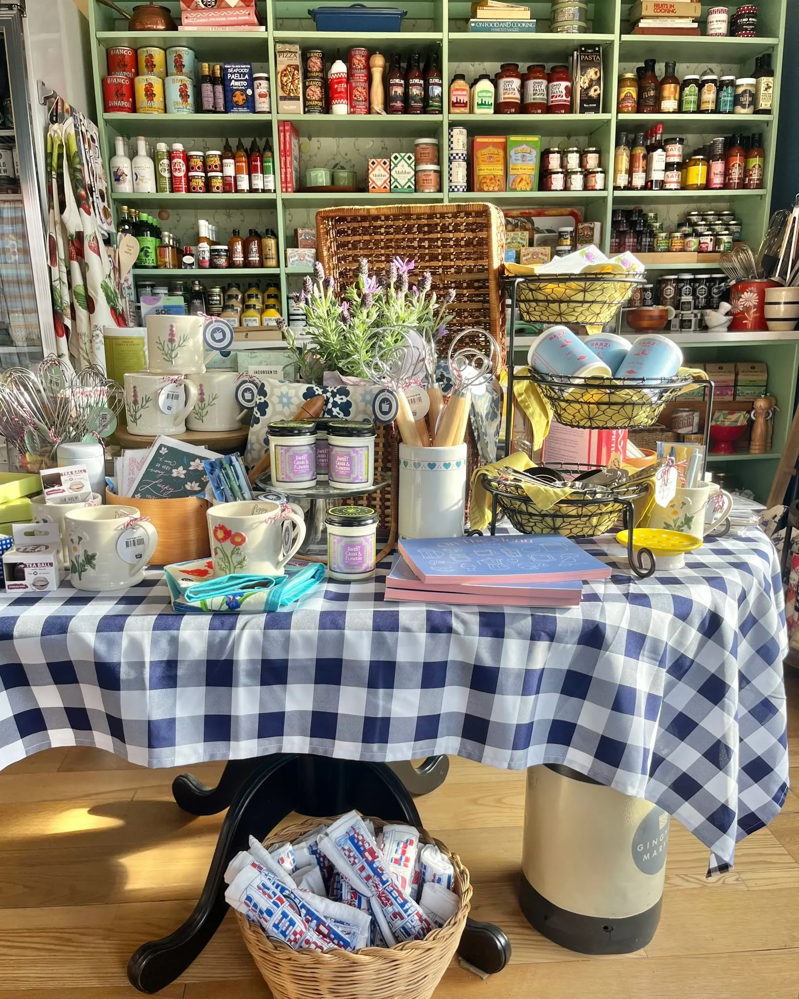 Take the long way through the MARKET today. 🧺💙 Wander the shelves, find a few favorites, and don&rsquo;t forget Thursday&rsquo;s GRAB &amp; GO. Come see us today, we are open 10am to 6pm! #ginghammarket