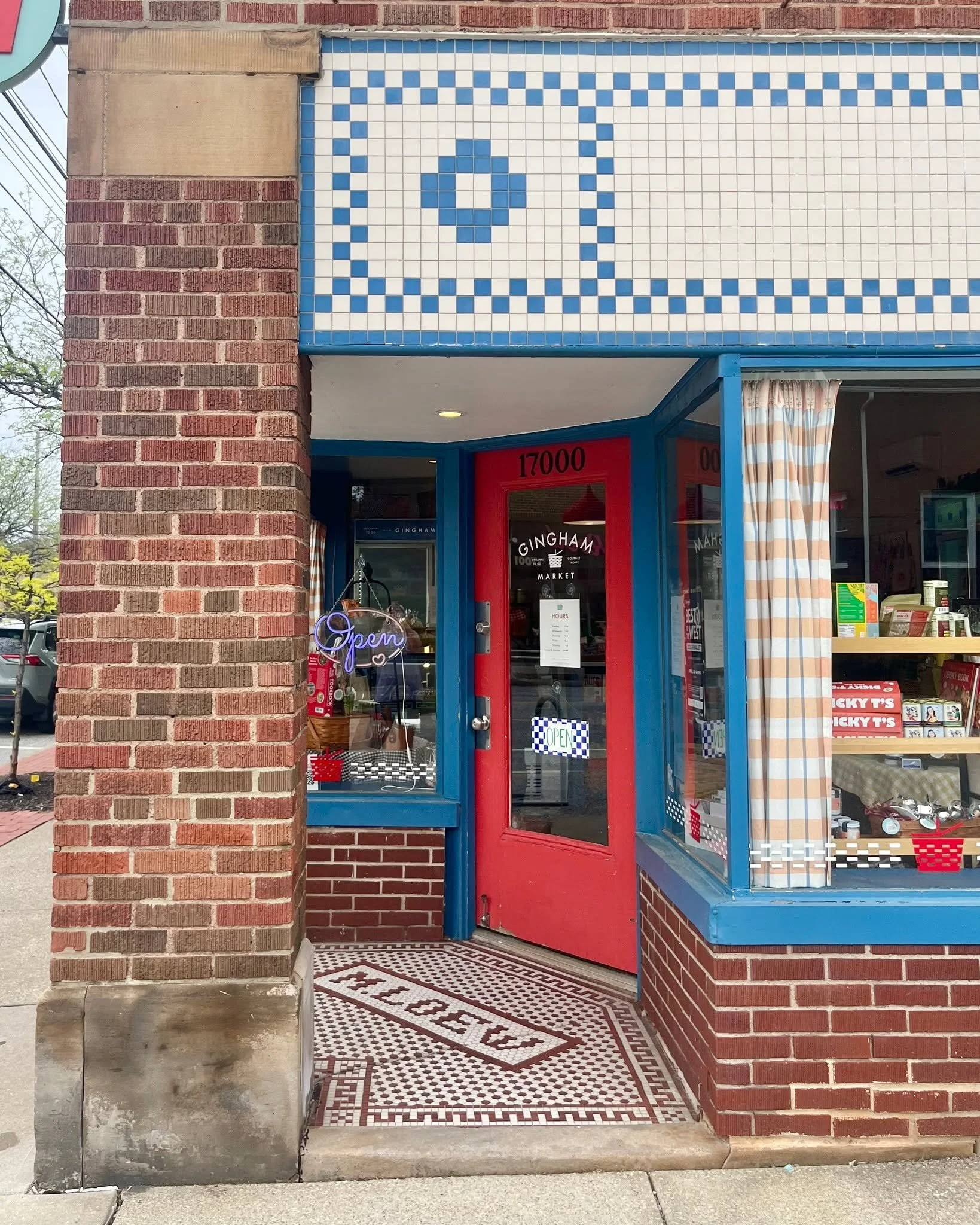 FRIDAY! 💙 The weekend starts today with our 5/22 GRAB &amp; GO, stacked sandwiches, fresh new sides, refreshing salads, and all the good stuff for heading into the weekend. 🧺  We are open until 6pm!