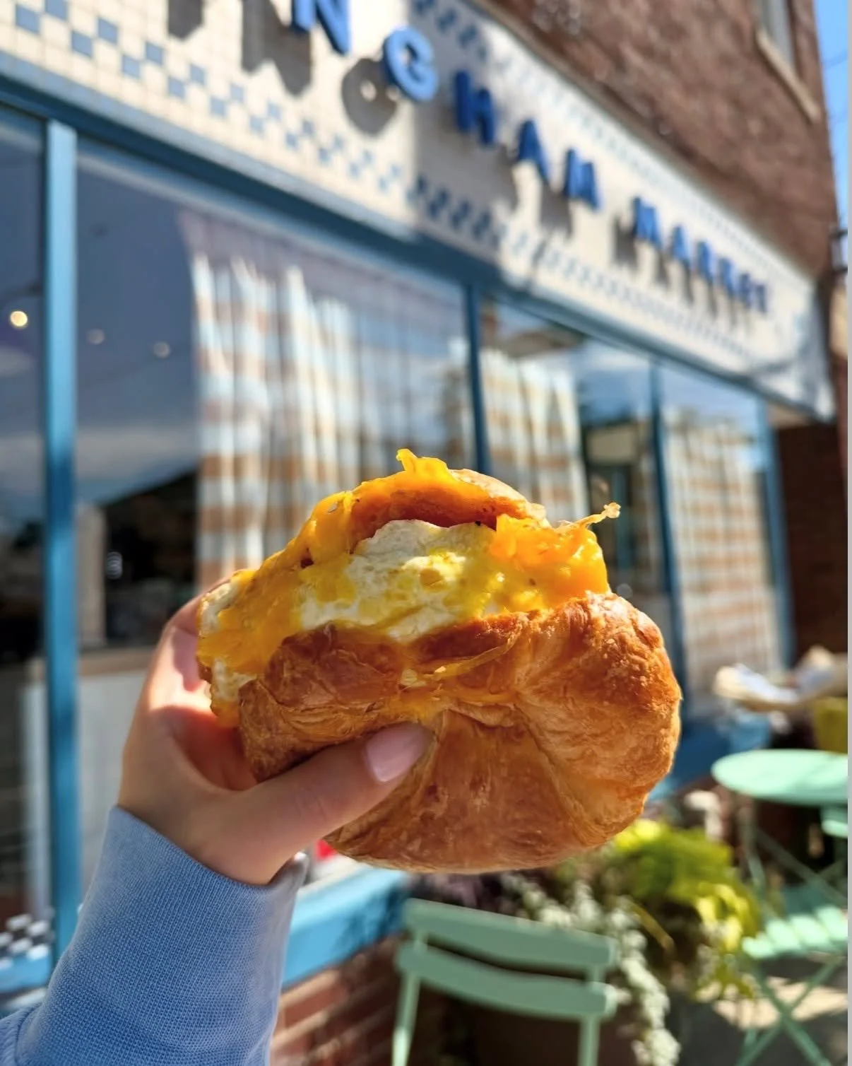 Saturday breakfast, but make it buttery. 🥐 Flaky, golden croissant. Savory breakfast goodness tucked inside. Hot, melty, and made to order&mdash;our Croissant Breakfast Sandwich is exactly how we want to start the weekend (made hot 9am to noon!).

A