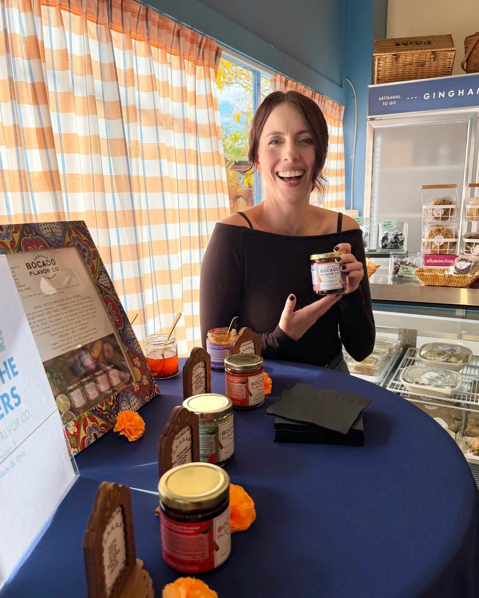 A little late-night love for our local makers. 💙🧺

ICYMI: This past Saturday, we welcomed Ali from Bocado Flavors Co., who made the trip from Columbus to share her incredible Mexican Chili Crisps with us!

All four flavors are stocked on our MARKET