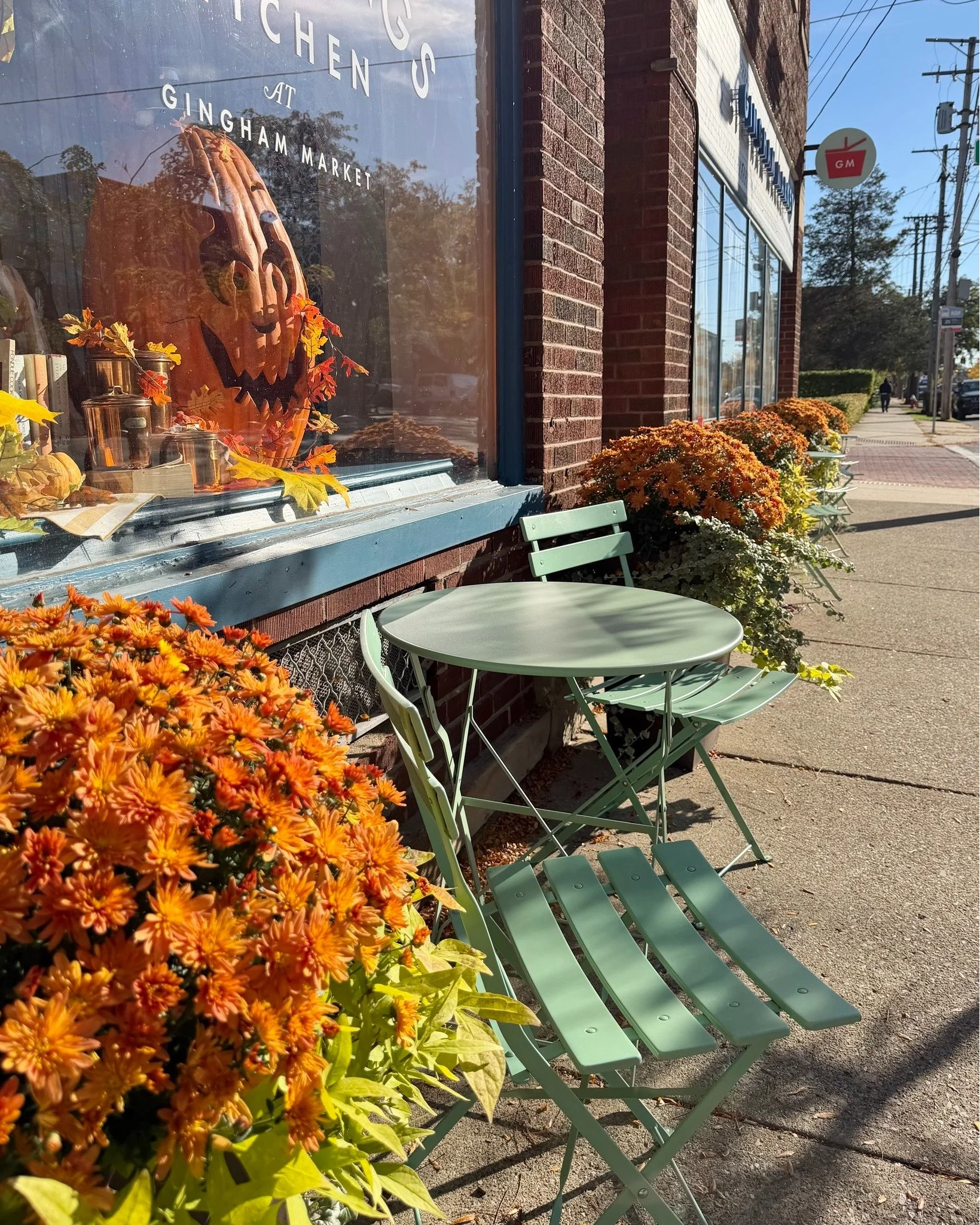 A gorgeous fall Friday awaits. ☀️🥪🍂

The sunshine is calling, and so is our sandwich lineup with our *made to order* Pork Schnitzel, Chicken Caprese, and *NEW* El Corazon Wrap. Come hungry, grab lunch, and browse a few fall favorites to take home f