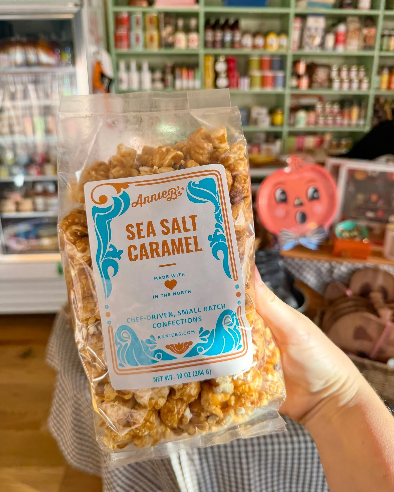 Snacking season is upon us, and Annie B's Popcorn is ready for all your cozy nights in, game days, and fall festivities! Find two favorites sprinkled around the MARKET: Sea Salt Caramel for a sweet + salty bite, and Double Treat, the perfect mix of c