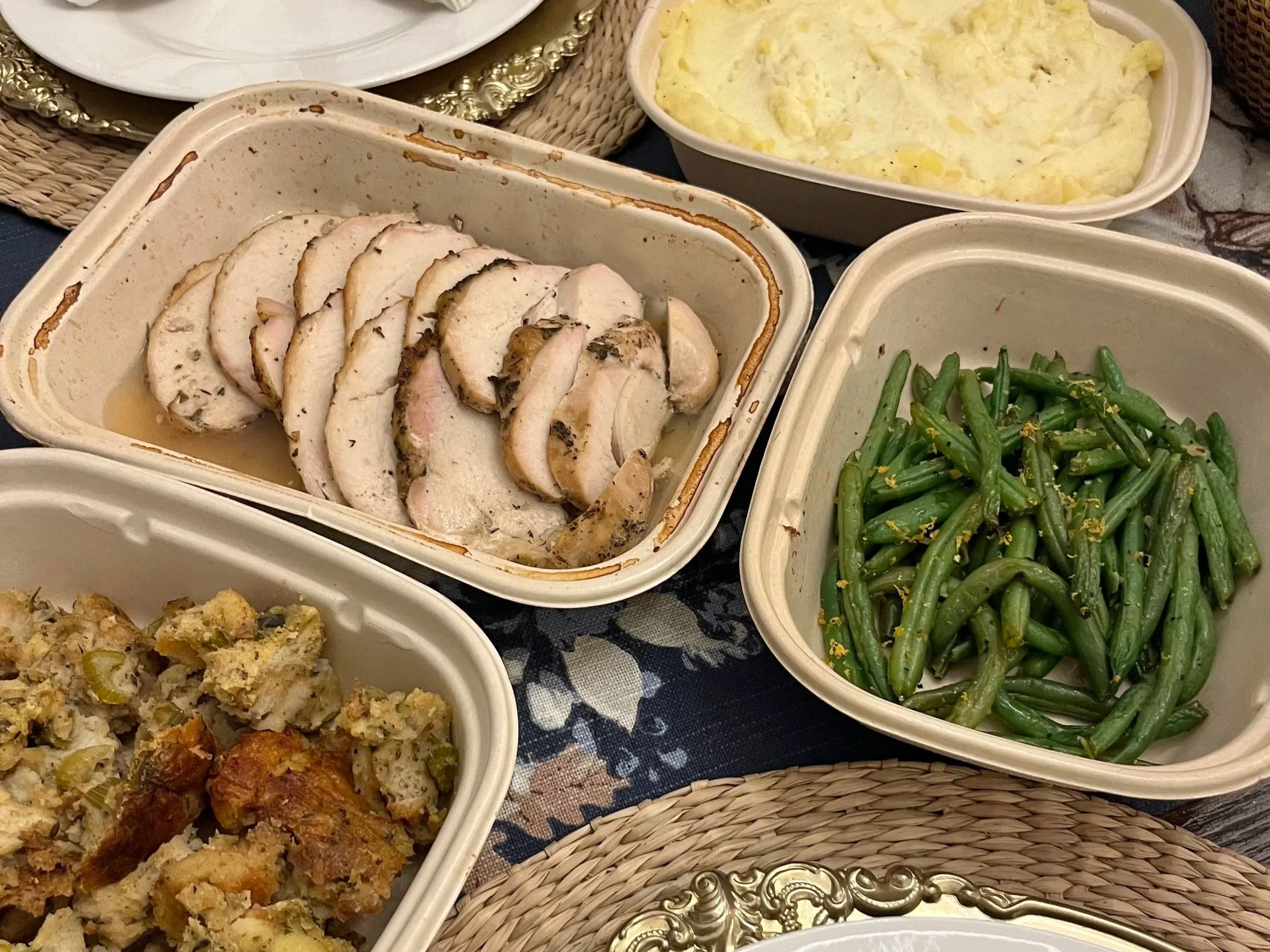 Thanksgiving+photo.jpg
