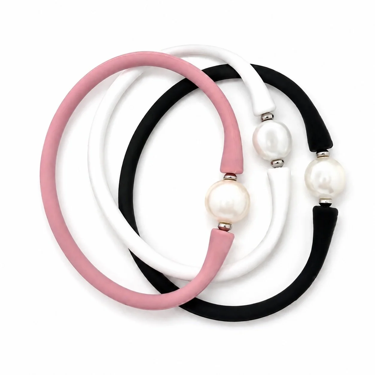 freshwater pearl on rubber bracelet.PNG.jpg