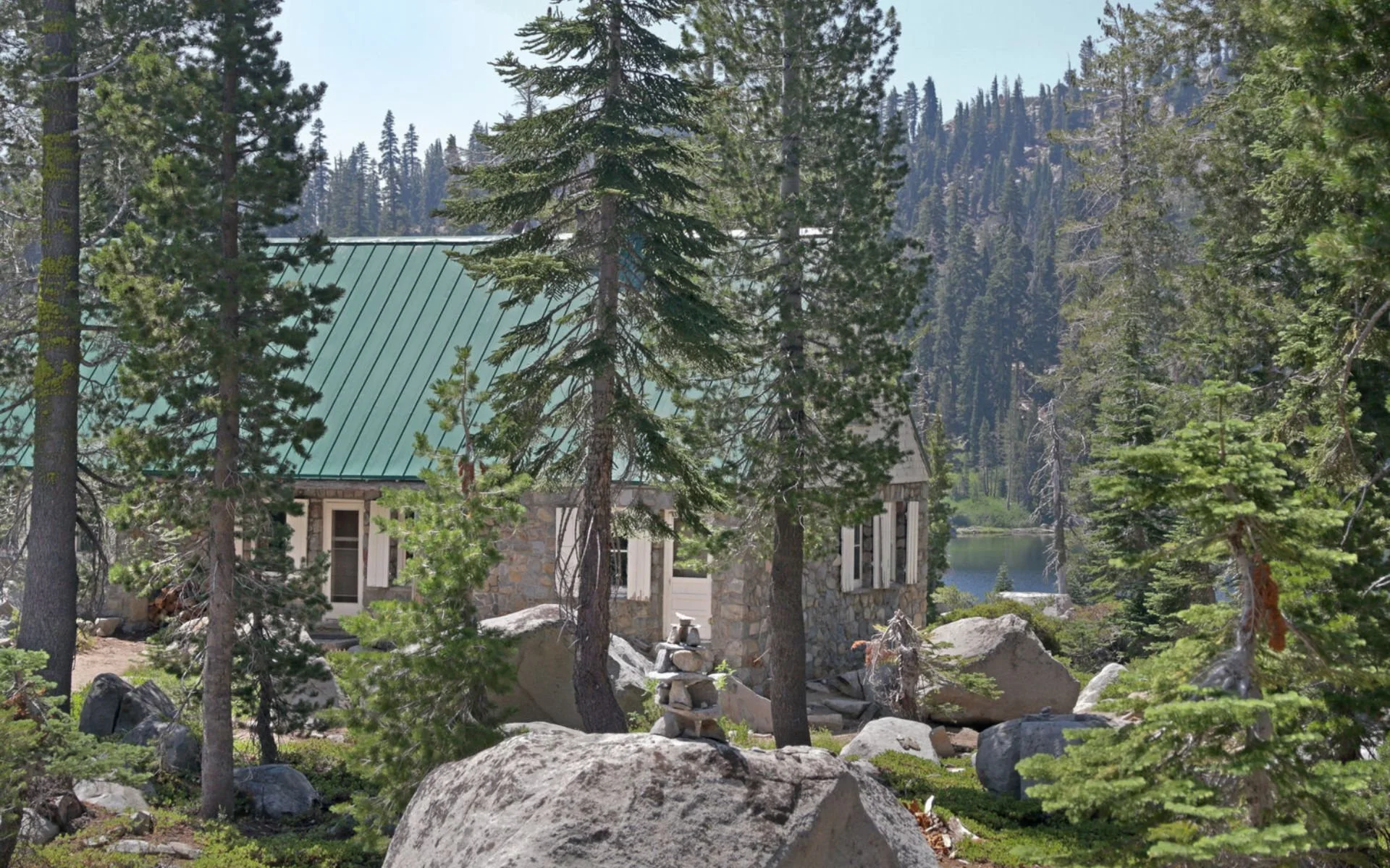 Frog Lake Huts Hike to Hut Women's Retreat — Alpinistas Collective