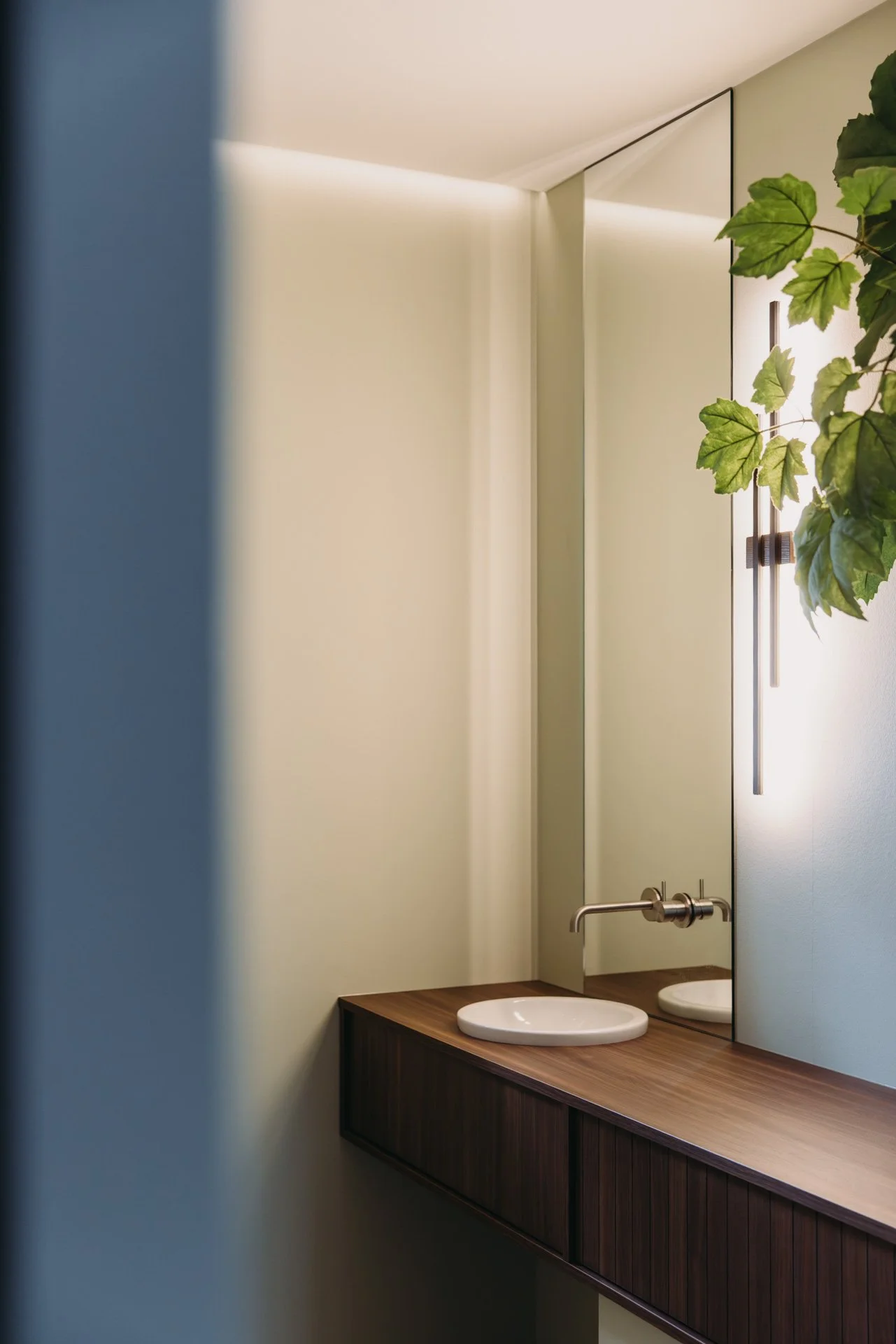 Houten wastafelmeubel