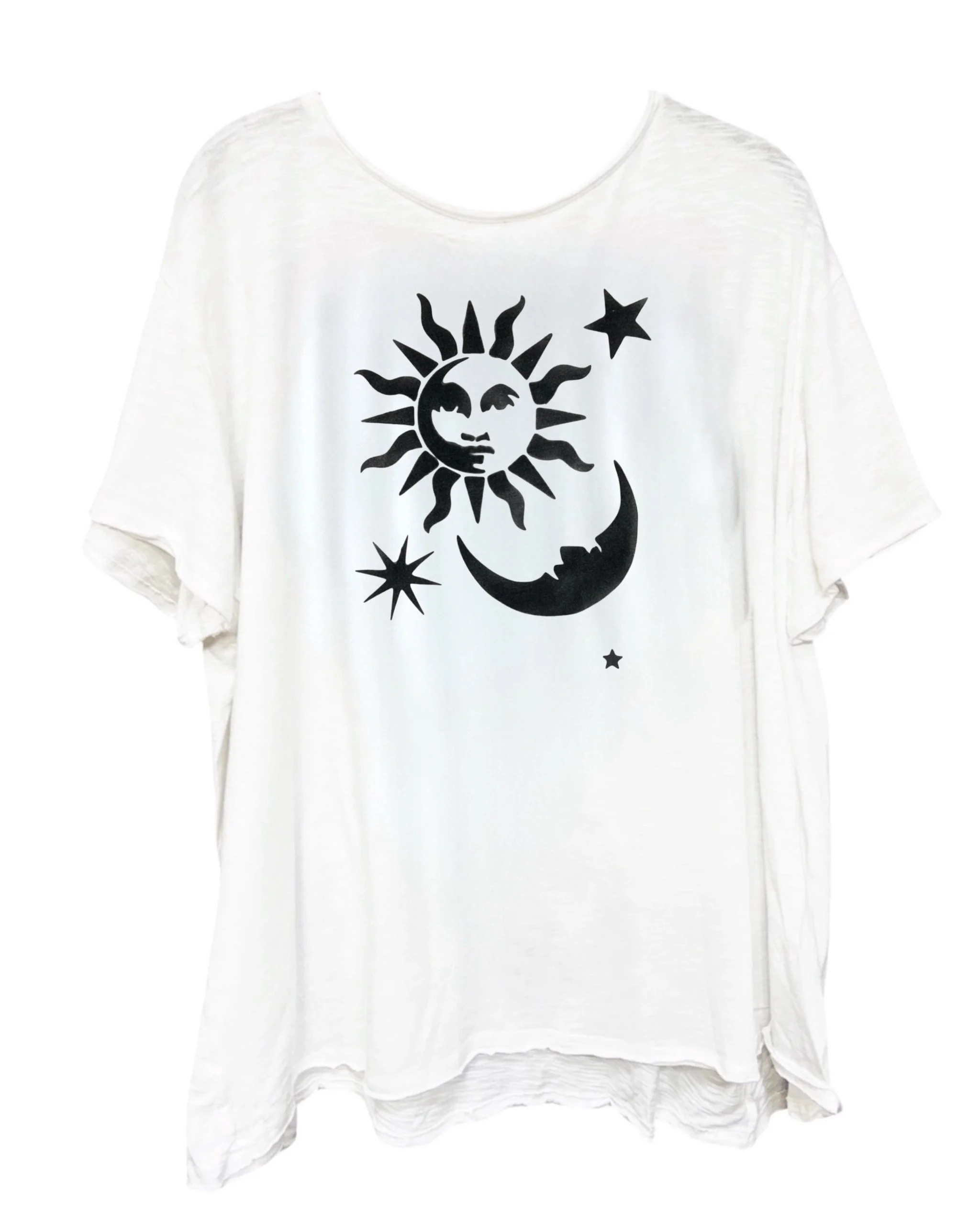 SUN MOON N STARS TEE