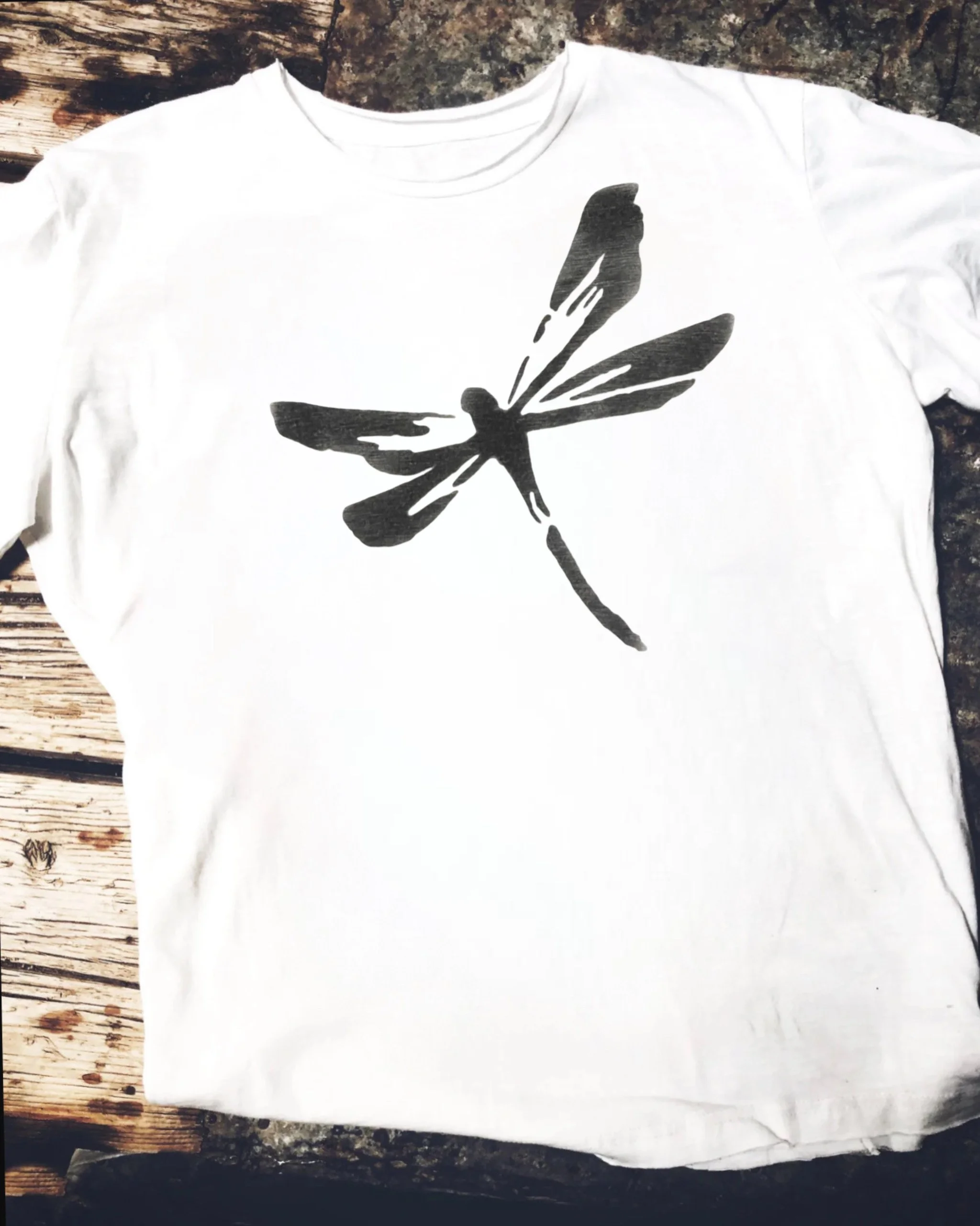 Dragonfly tee