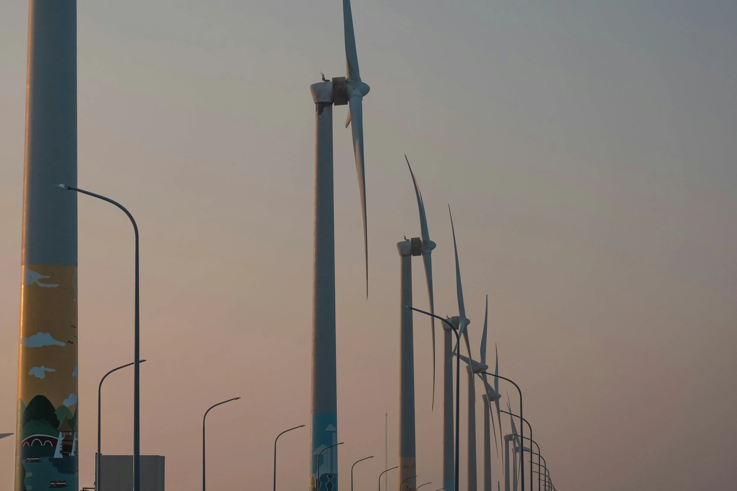 China’s Renewable Edge: EPC Strategies and Multilateral Financing for Overseas Projects